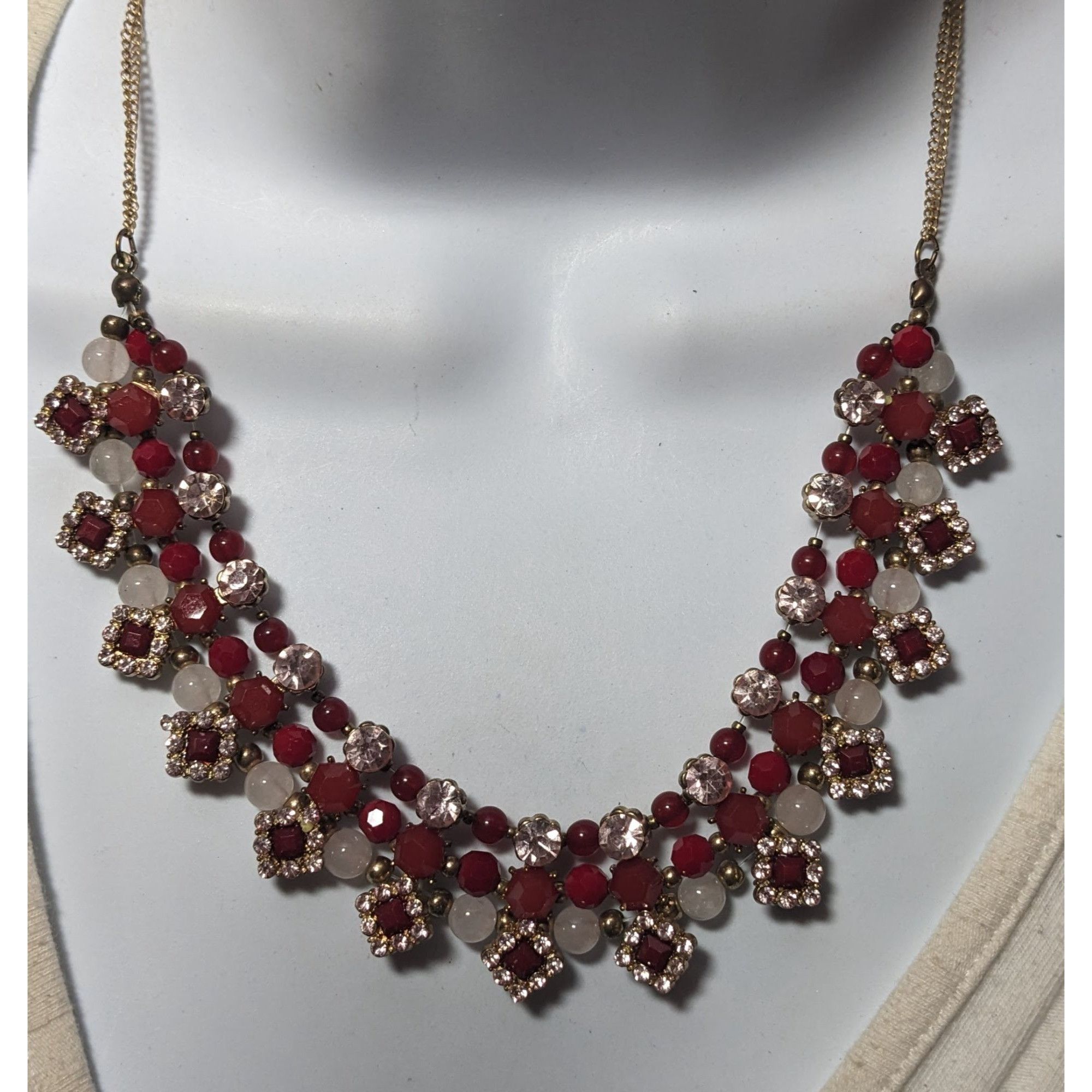 Other Elegant Glam Red And silver Rhinestone Statement Necklace Size ONE SIZE - 5 Thumbnail