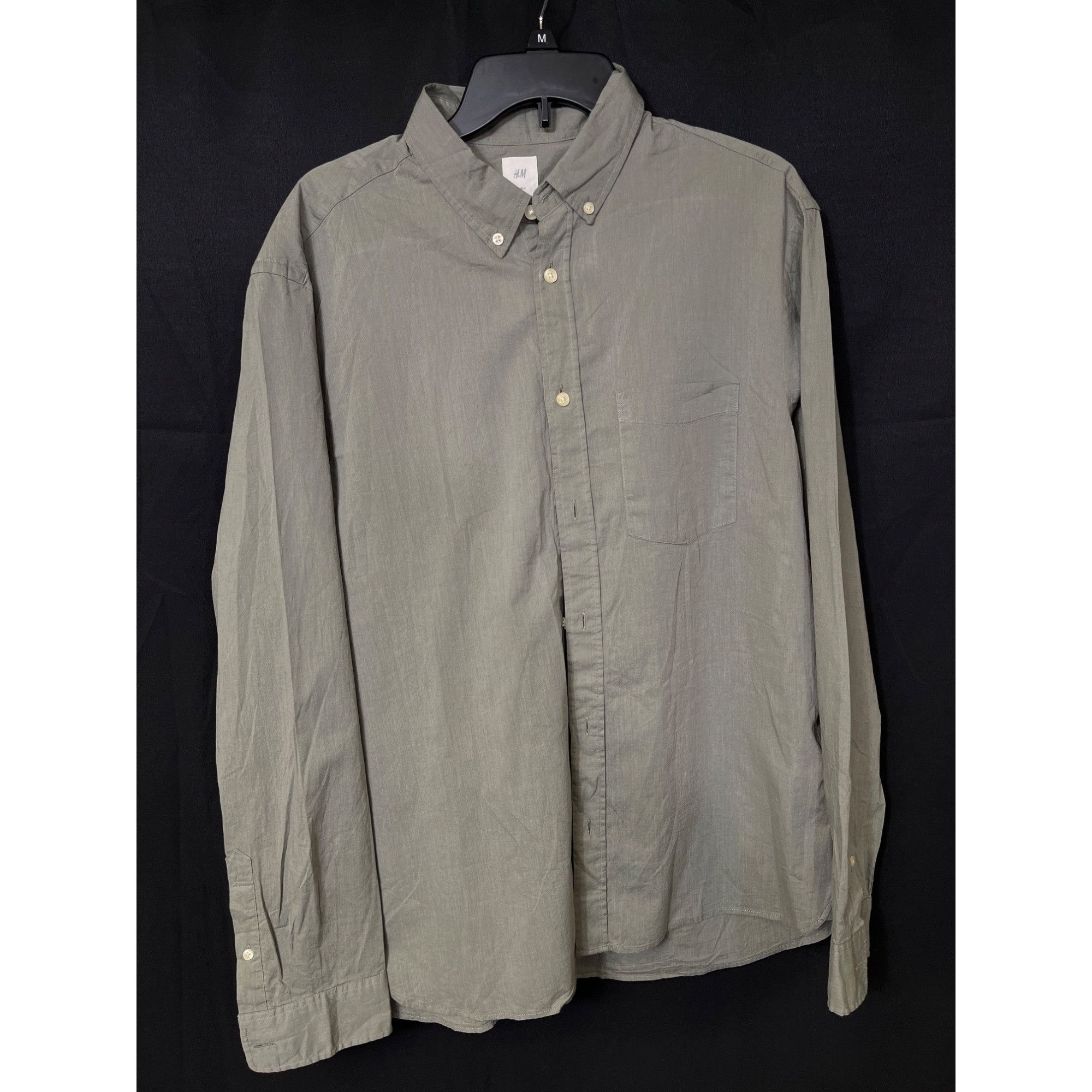H&M H&M SKU 7634 Mens Olive Green Button Down Long Sleeve Shirt Size US L / EU 52-54 / 3 - 1 Thumbnail