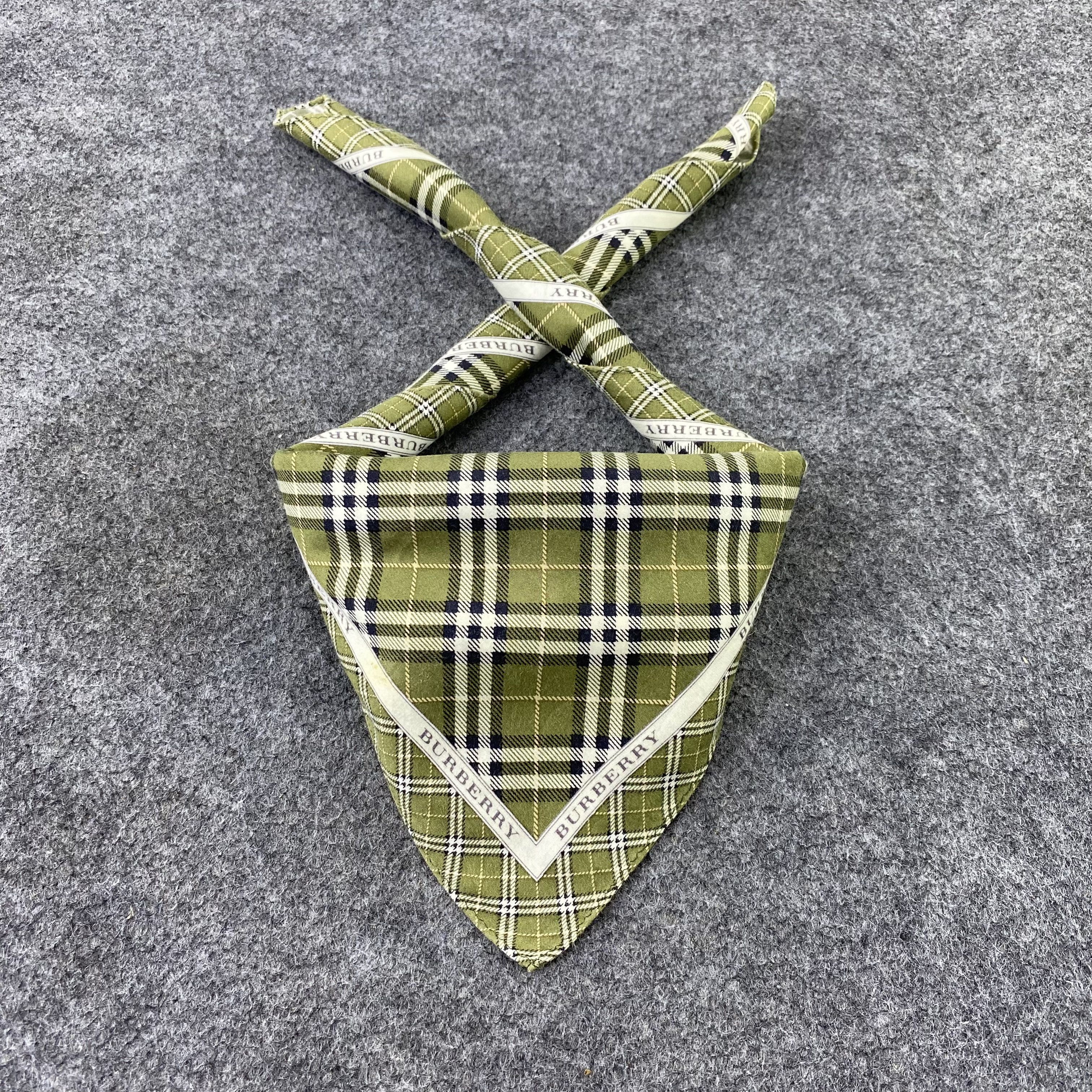 Burberry × Vintage Burberry Handkerchief / Bandana / Neckerchief-B1126 Size ONE SIZE - 2 Thumbnail