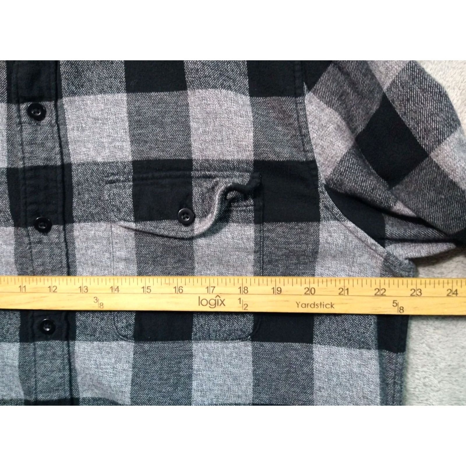 American Eagle Outfitters American Eagle Outfitters Shirt Mens Large Black Plaid Classic Fit Button-Up Flannel Cotton Size US L / EU 52-54 / 3 - 5 Thumbnail