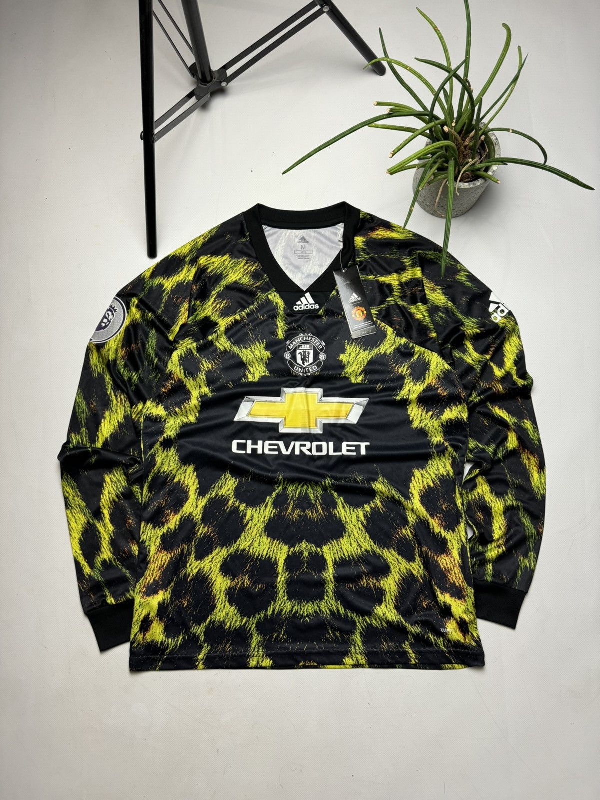 Adidas Rare Adidas Manchester United soccer jersey Martial (fake) Size US M / EU 48-50 / 2 - 2 Thumbnail