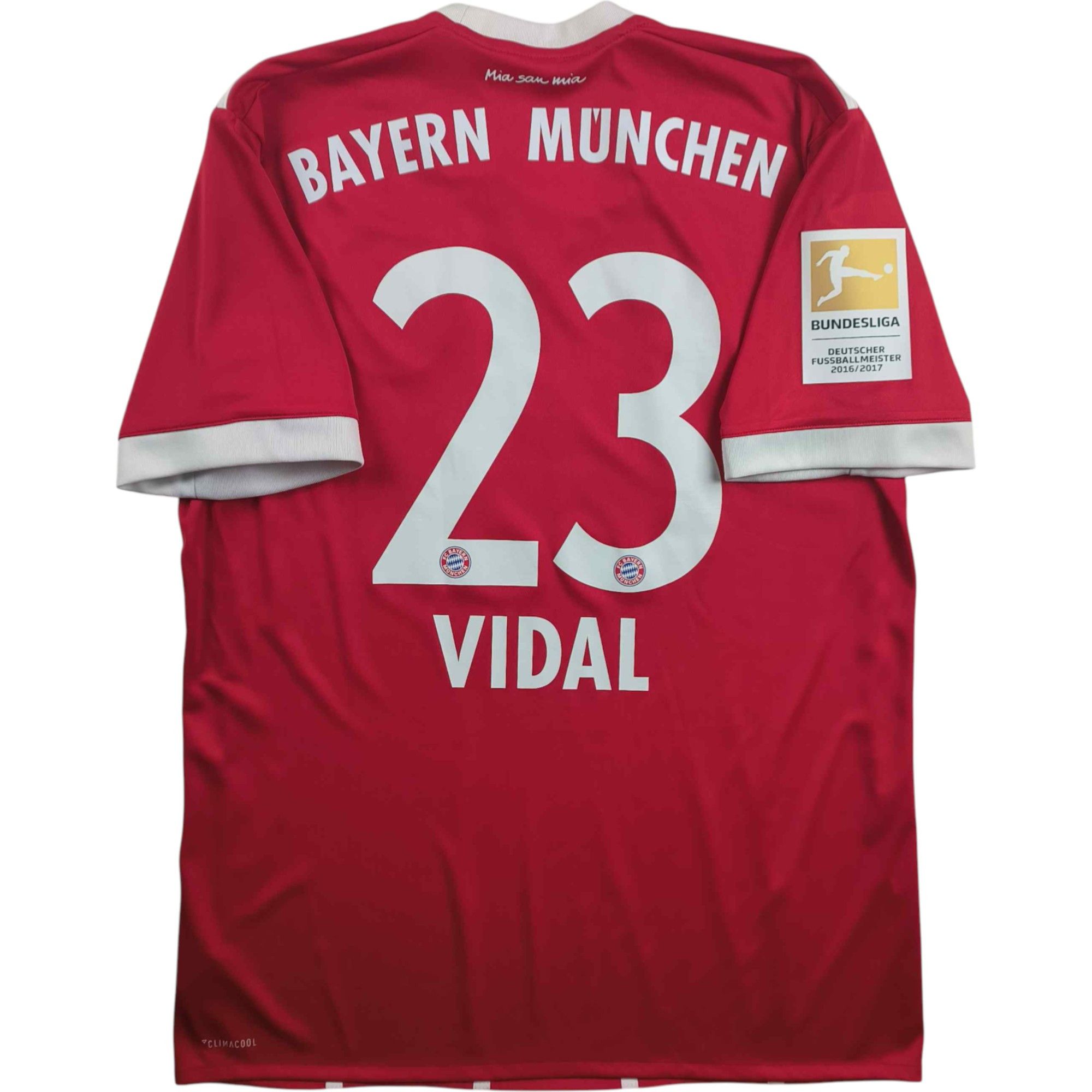 Bayern Munich 2017-18 Adidas home Vidal football jersey sz M Jerseys