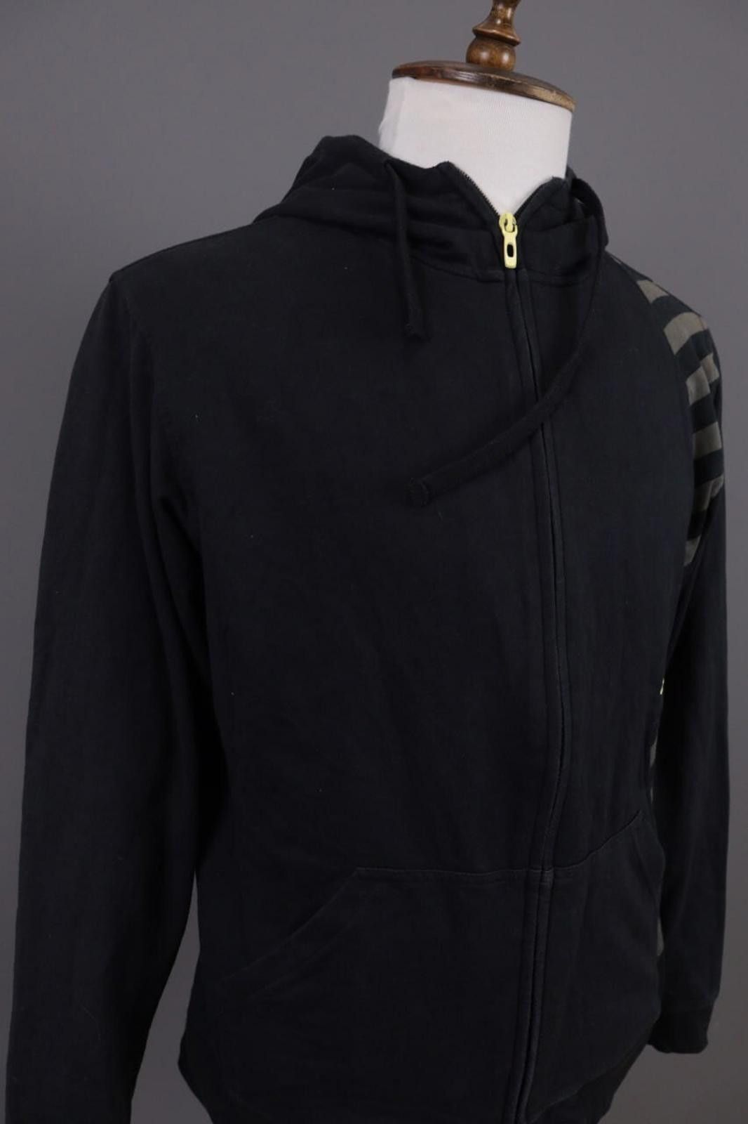 Oakley Oakley Slim Fit Black Striped Outdor Hooded Sweater Size L Size US L / EU 52-54 / 3 - 7 Thumbnail