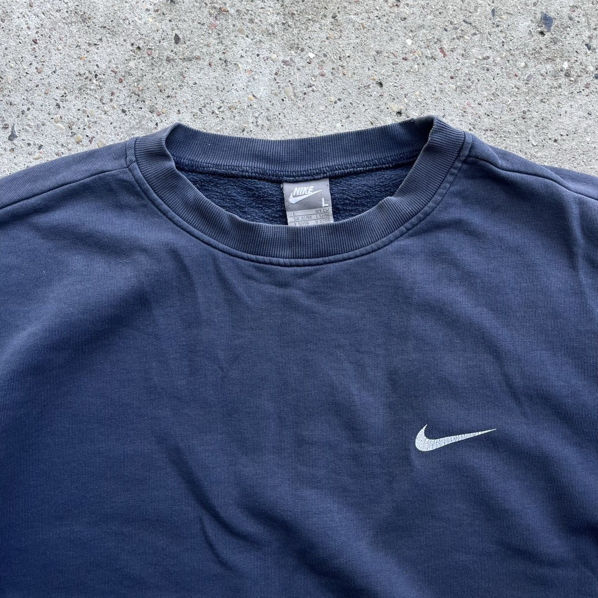 Nike × Vintage Nike washed sweatshirt crewneck vintage swoosh Size US L / EU 52-54 / 3 - 2 Thumbnail