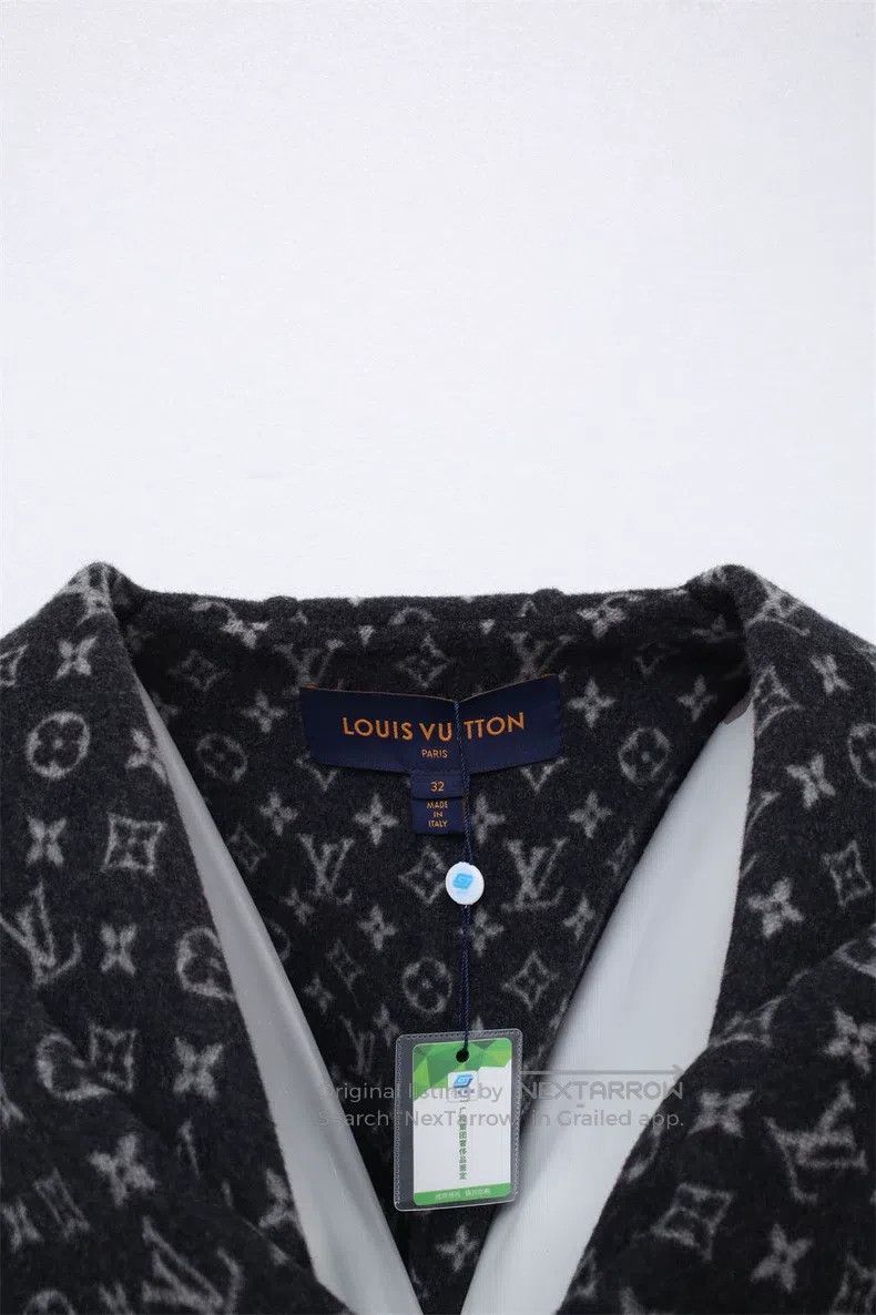 Louis Vuitton Louis Vuitton coat Size 4XL / US 24-26 - 7 Thumbnail