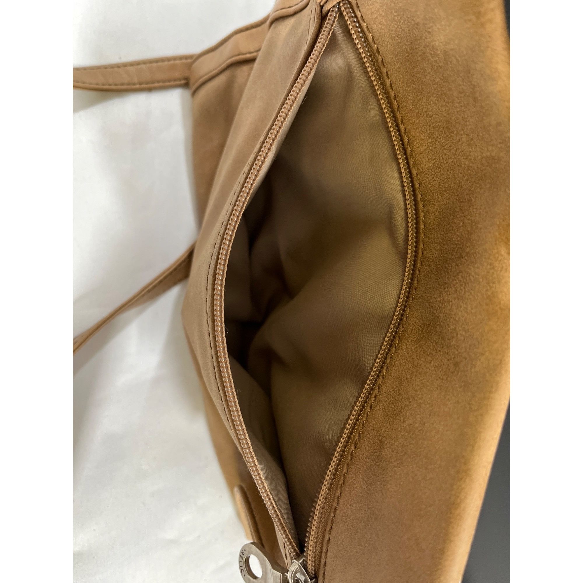 Relic Relic "You Are My Sunshine" Women's Tan Crossbody Purse SKU Size ONE SIZE - 5 Thumbnail