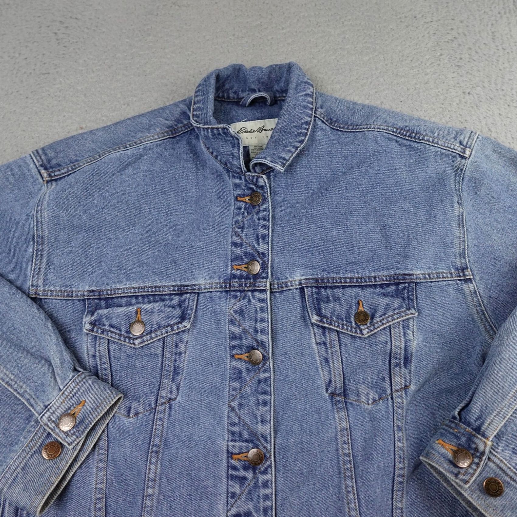 Eddie Bauer VINTAGE Eddie Bauer Jacket Womens XL Blue Denim Jean Trucker Button Up Classic Jacket Size 40" / US 18 - 3 Thumbnail