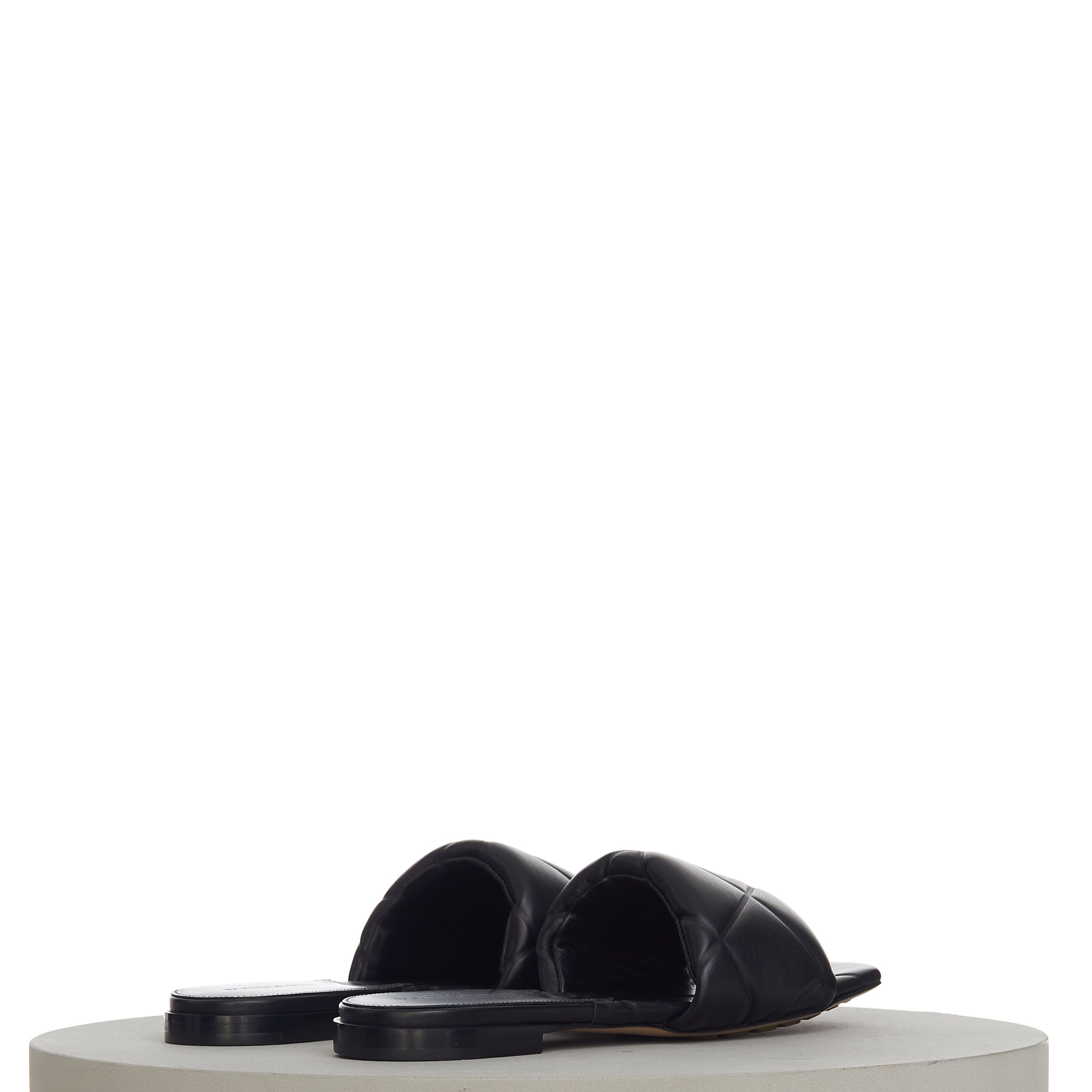 Bottega Veneta Lido Slide Sandals In Black Quilted Leather Size US 6.5 / IT 36.5 - 8 Thumbnail