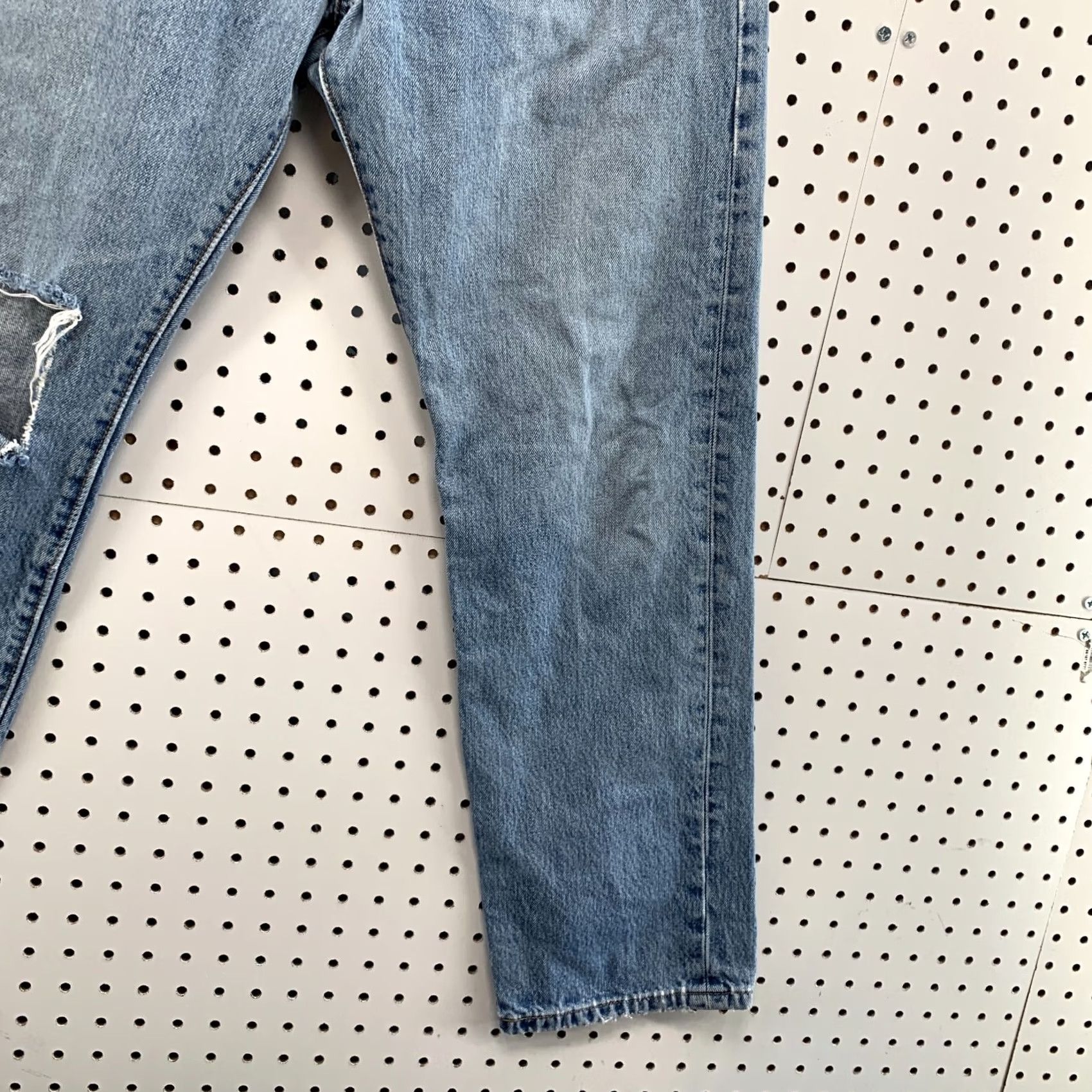 Levi's Vintage Levis 501 Jeans Mens Blue Denim Button FLy Size 33x30 Fits 32x28.5 Size US 33 - 5 Thumbnail