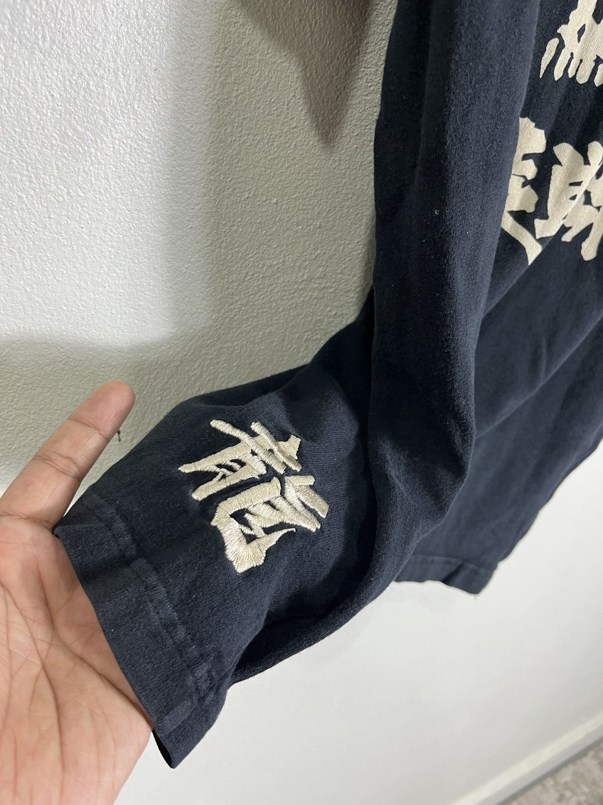 Anime Vintage 00’s Crow Zero The Front Of Armanent Anime Tshirt Size US M / EU 48-50 / 2 - 6 Thumbnail