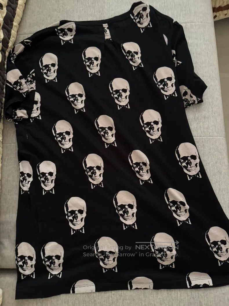 Saint Laurent Paris Saint Laurent Paris Skull Short Sleeve Size US L / EU 52-54 / 3 - 2 Thumbnail
