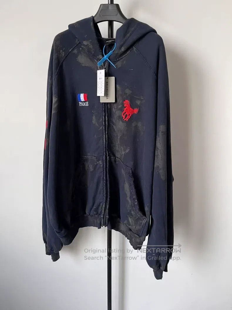 Balenciaga Balenciaga Zippered Raglan Sleeve Oversized Hooded Long Sl Size US XXL / EU 58 / 5 - 1 Thumbnail
