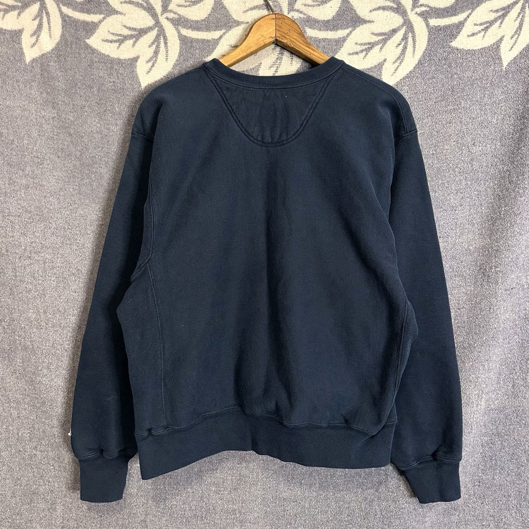 Champion VINTAGE Champion Reverse Weave Embroidered Sweatshirt Sz M Pullover Men Blue 90s Classic Gym Running Embroidered Cotton Blend Size US M / EU 48-50 / 2 - 5 Thumbnail