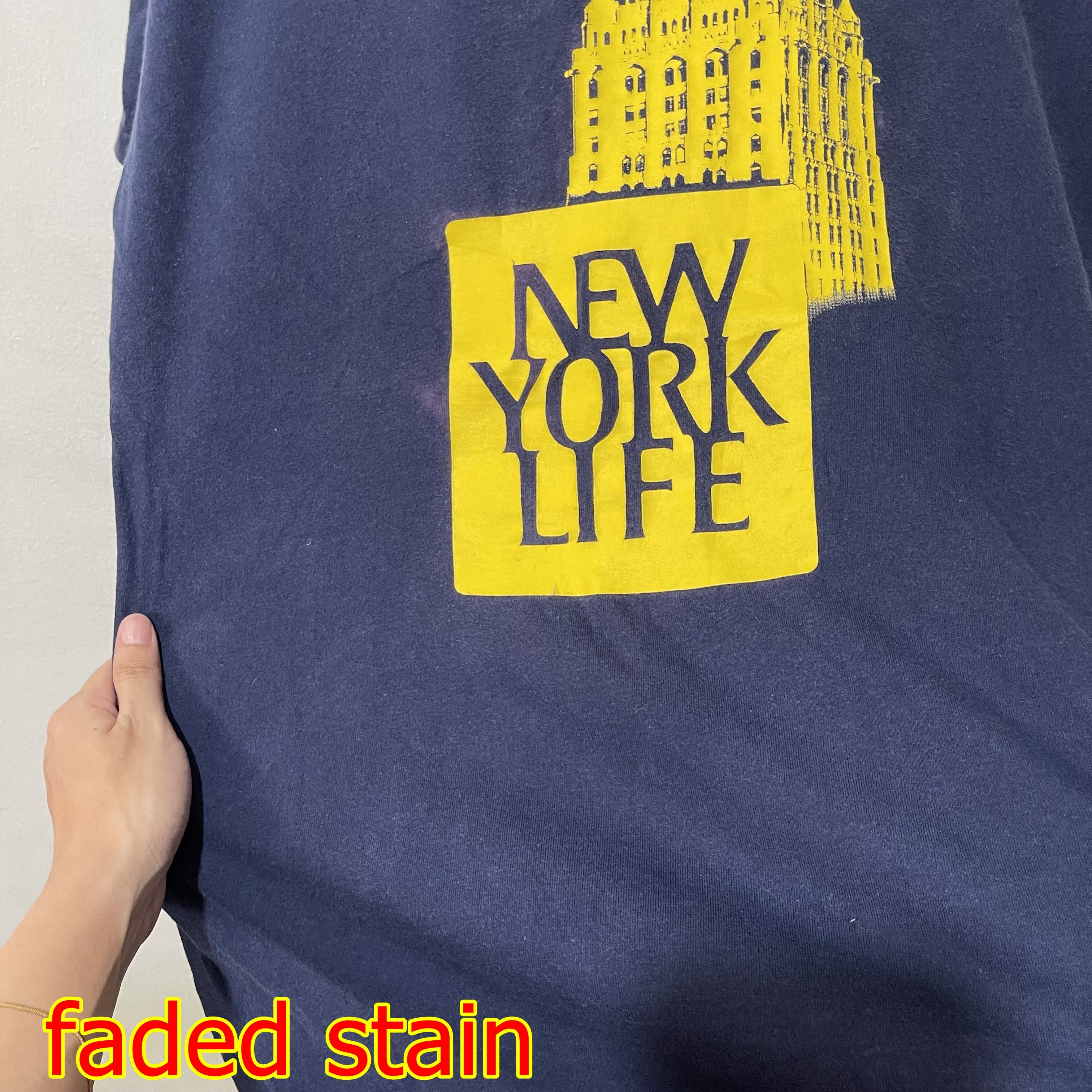 Vintage Vintage 90s New York Life T-Shirt Size US XL / EU 56 / 4 - 7 Thumbnail