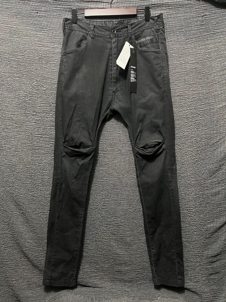 Julius size 1 16ss Special Knee Cut Scimitar Jeans