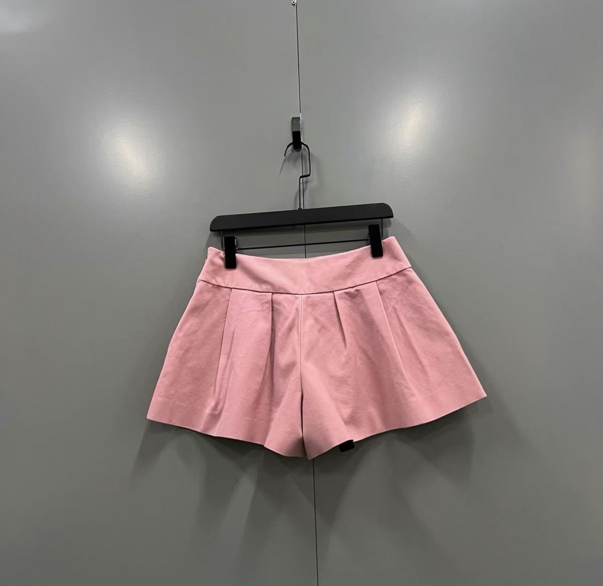 Valentino Valentino Pink Ruched Shorts J41 Size 28" / US 6 / IT 42 - 2 Thumbnail