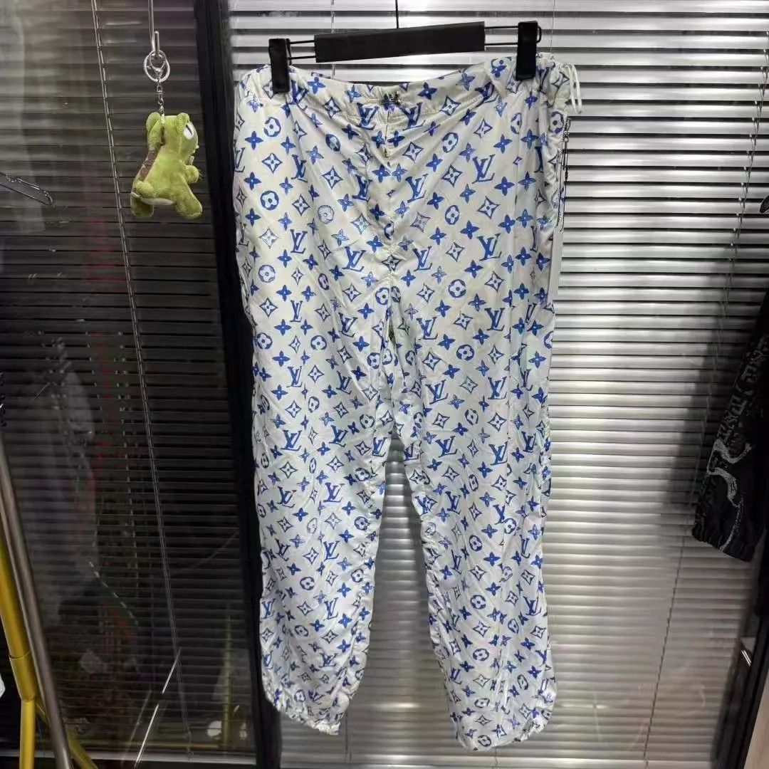 Louis Vuitton LV white blue all over monogram pants40 Size US 40 / EU 56 - 1 Thumbnail