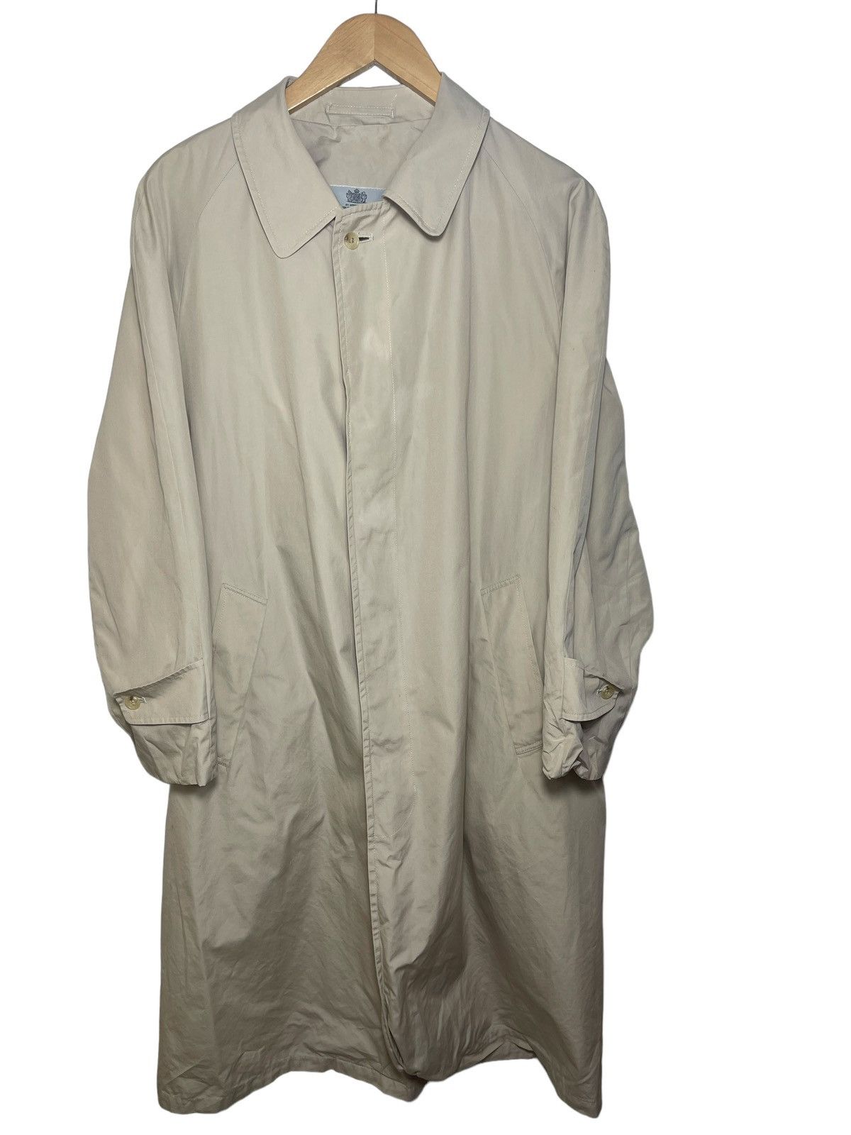 Aquascutum × Designer × Vintage Vintage Aquascutum trench coat made in England Size L / US 10 / IT 46 - 1 Thumbnail