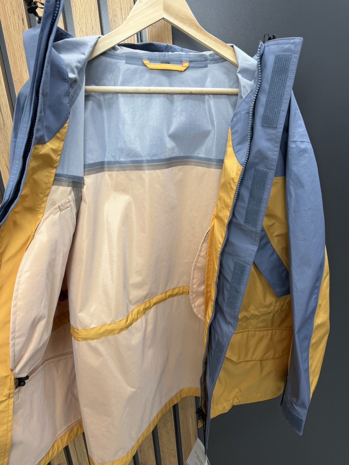 Napapijri Napapijri x Obey Eposh Shell Jacket Men’s Size L Size US L / EU 52-54 / 3 - 10 Thumbnail