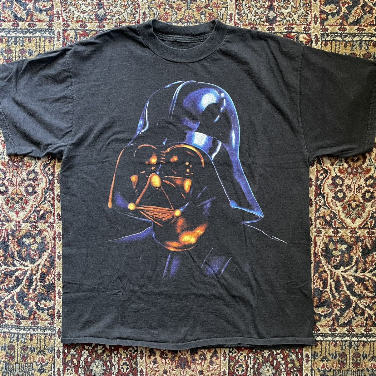 Vintage Vintage Distressed Star Wars Darth Vader Tshirt 1995 size L Size US L / EU 52-54 / 3 - 1 Thumbnail