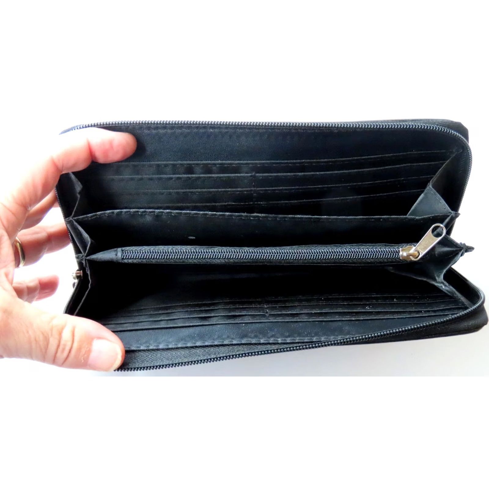 Nicole Miller VINTAGE Nicole Miller Wallet Black Zip-Around Wristlet Clutch 8x4.5 Inches Womens Wallet Size ONE SIZE - 4 Thumbnail