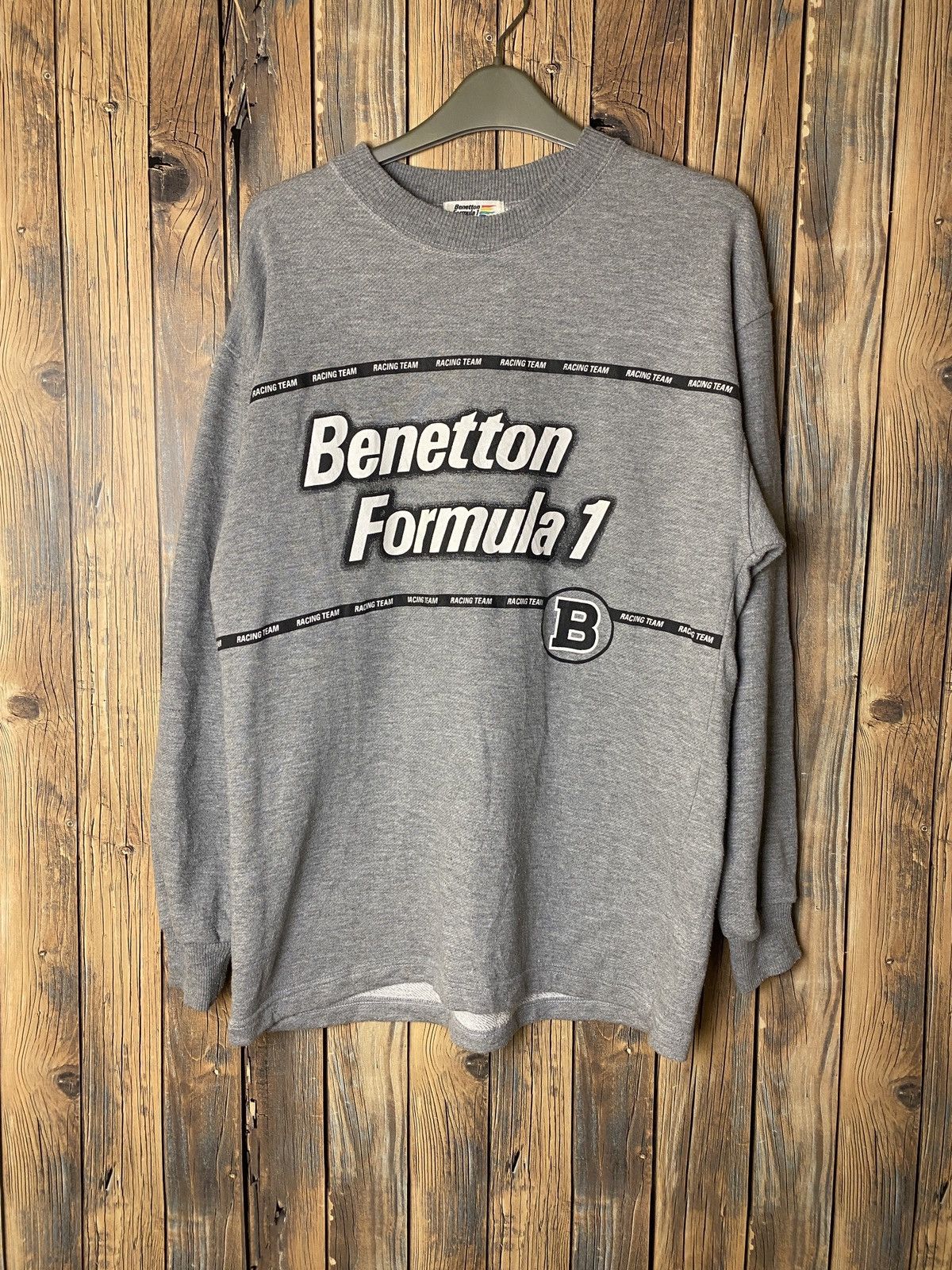 Vintage Vintage benetton formula 1 crewneck sweatshirt Size US M / EU 48-50 / 2 - 1 Thumbnail