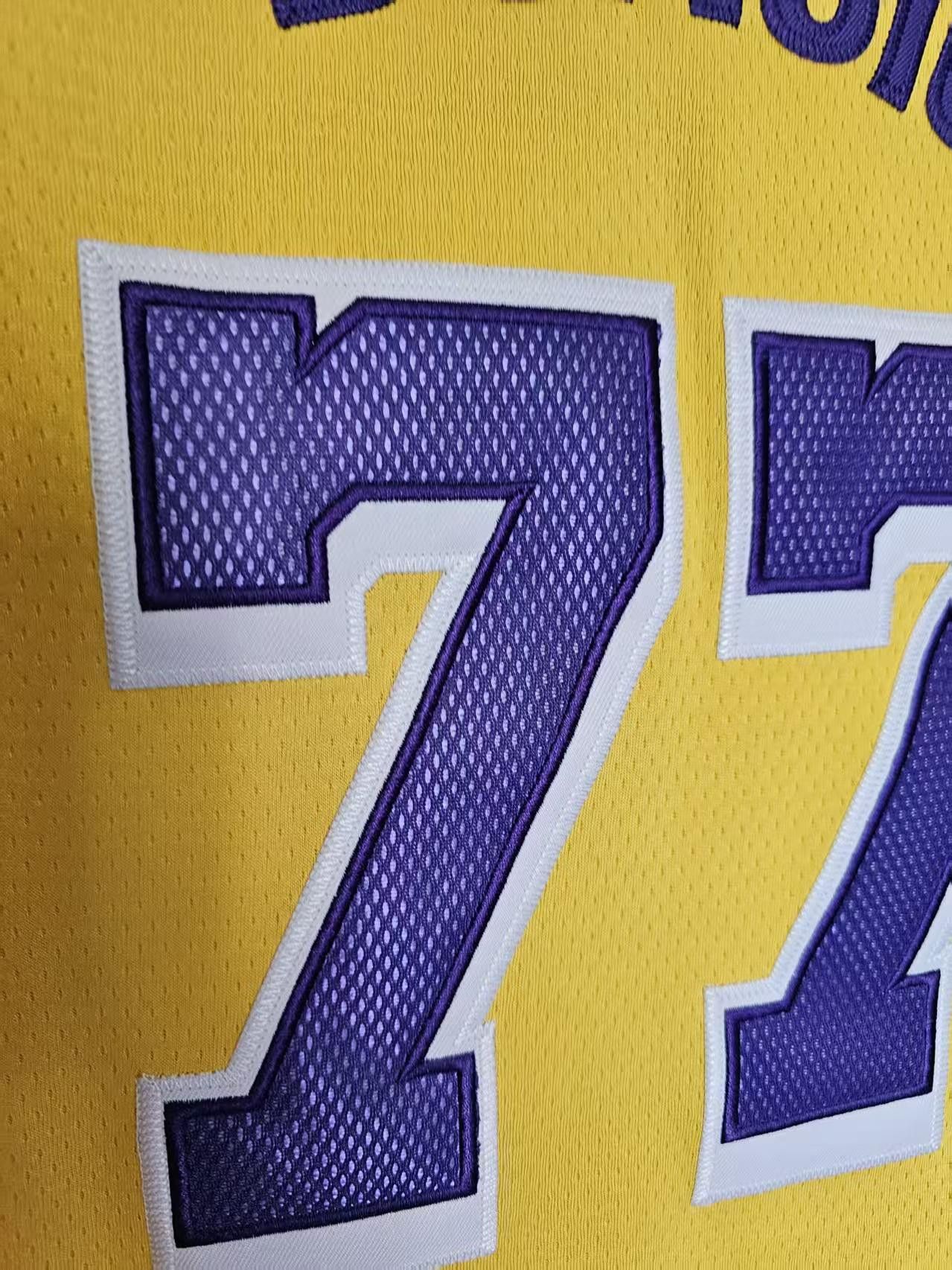 NBA Lakers #77 Luka Dončić Jersey XL Size US XL / EU 56 / 4 - 5 Thumbnail