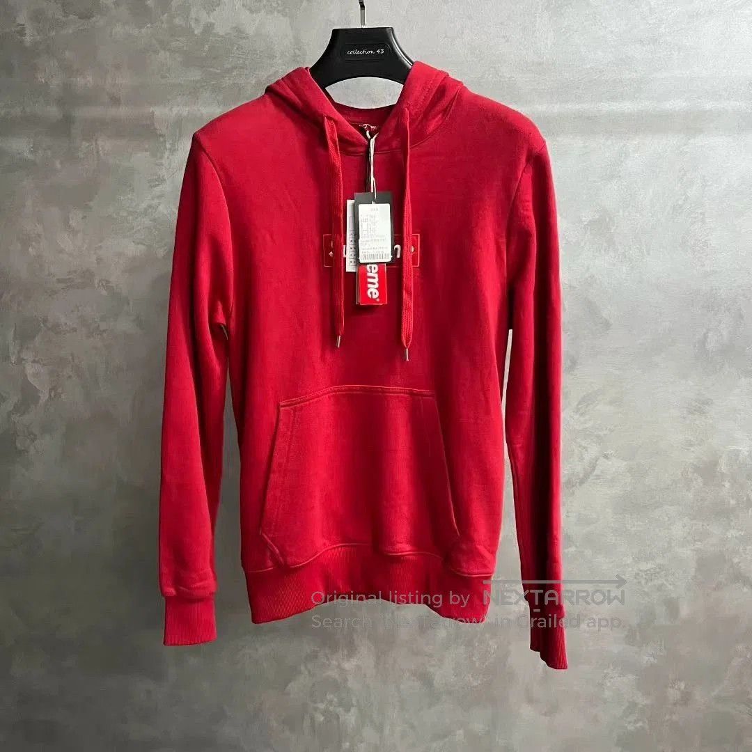 Supreme supreme red logo pullover hoodie. Size US M / EU 48-50 / 2 - 1 Thumbnail