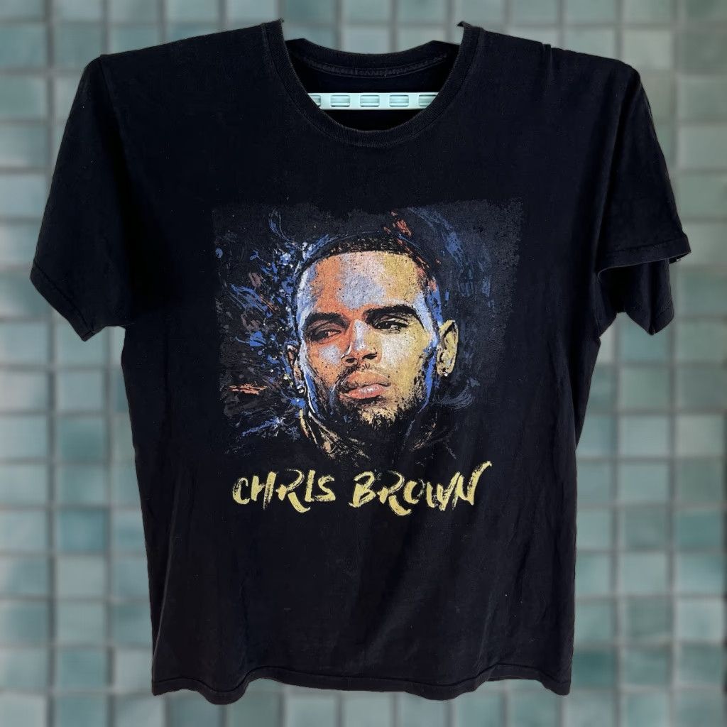 Vintage Chris Brown 2018 Tour T-Shirt Mens XL Black Graphic Print Heartbreak on a Full Moon Size US XL / EU 56 / 4 - 1 Thumbnail