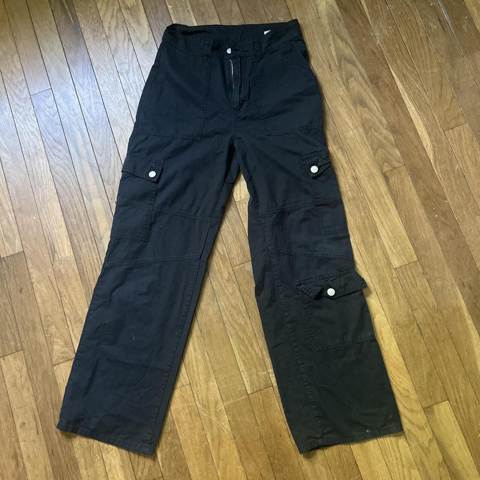 Shein SHEIN black straight leg cargo pants Size 27" / US 4 / IT 40 - 2 Thumbnail