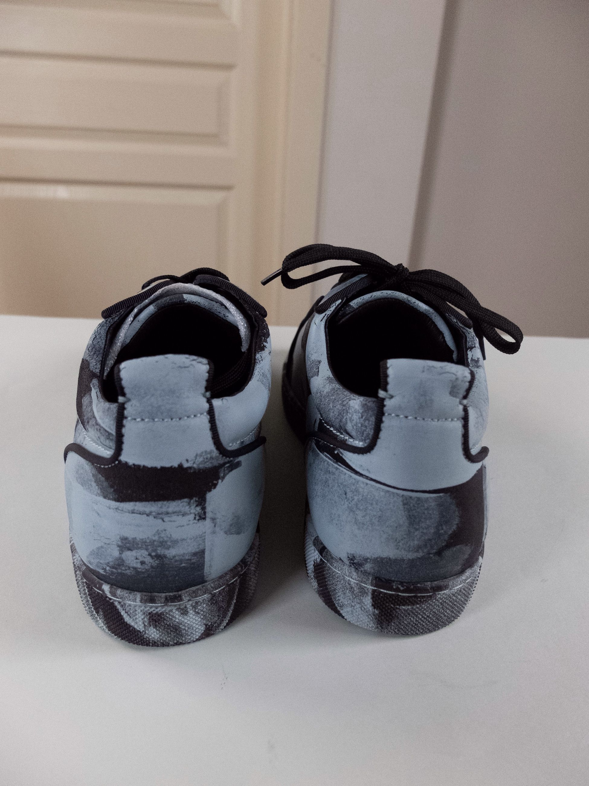Christian Louboutin CHRISTIAN LOUBOUTIN Louis Junior blue leather sneakers 9 42 Size US 9 / EU 42 - 6 Thumbnail