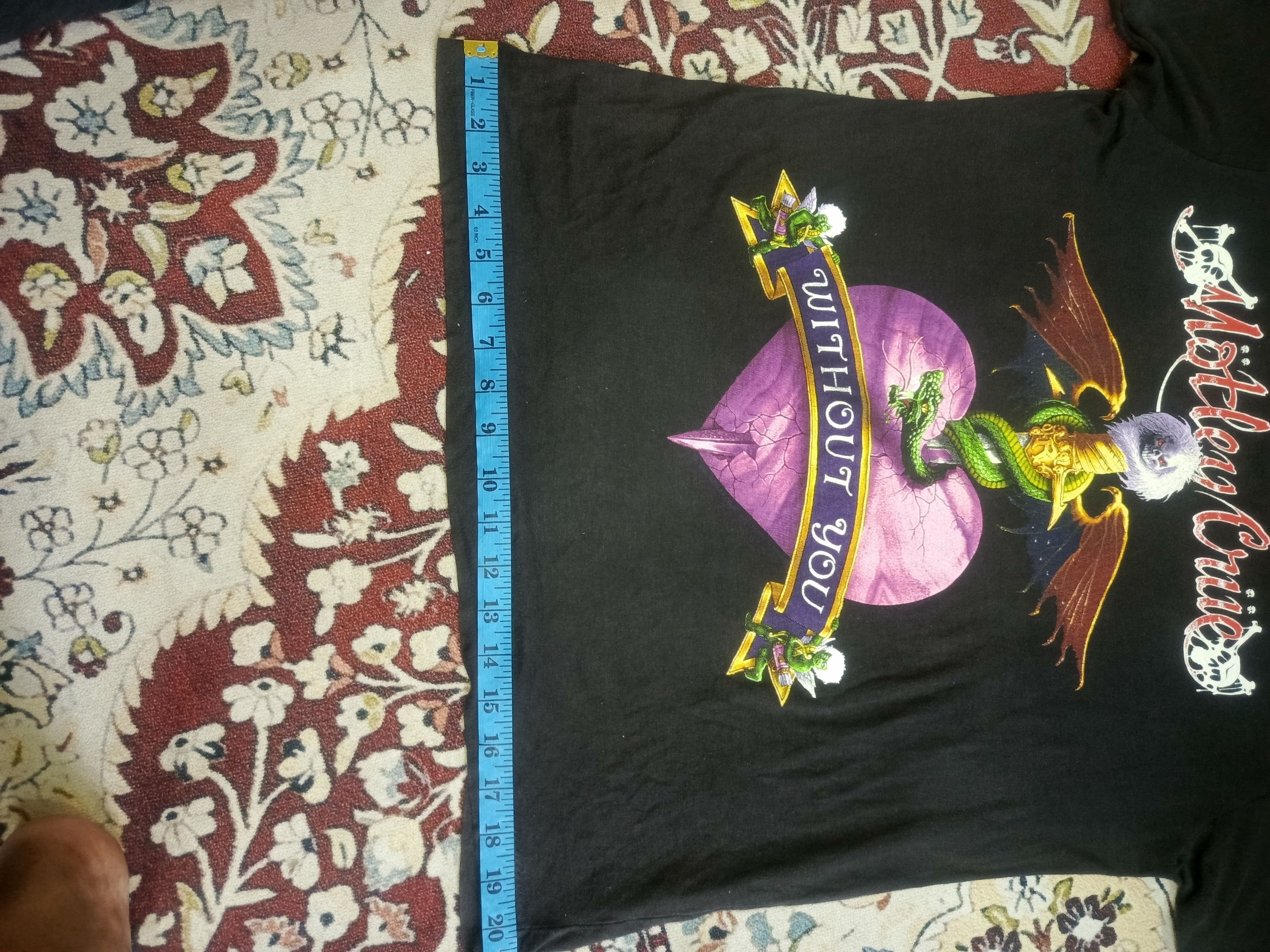 Vintage Vintage 1989 MOTLEY CRUE Size US M / EU 48-50 / 2 - 7 Thumbnail
