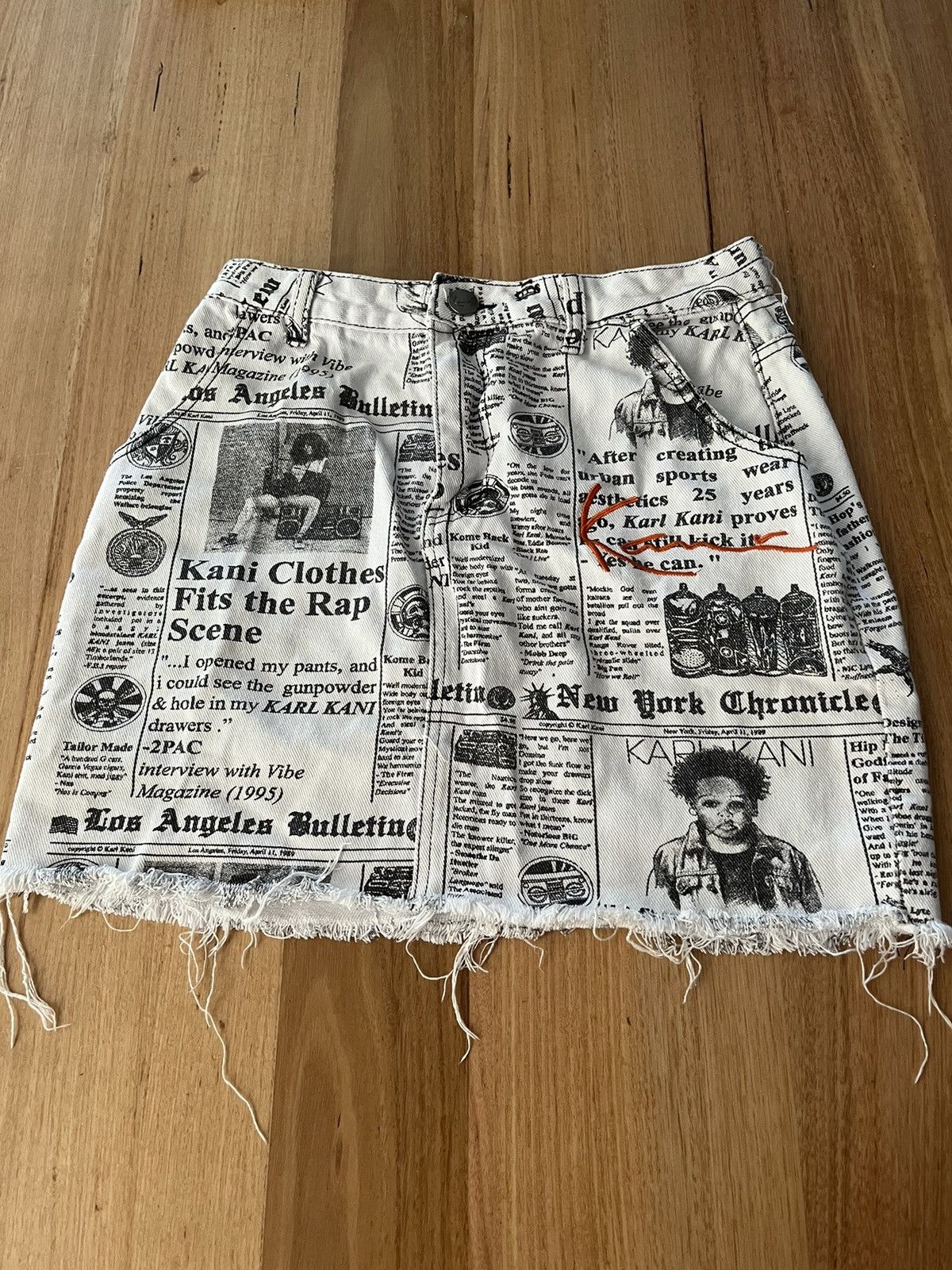 PrettyLittleThing white newspaper print high rise mini denim skirt Size 28" / US 6 / IT 42 - 1 Thumbnail