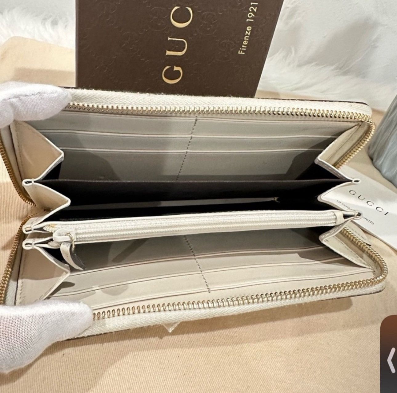 Gucci A stunning looking GUCCI wallet (Japan Edition) MINT Size ONE SIZE - 10 Thumbnail