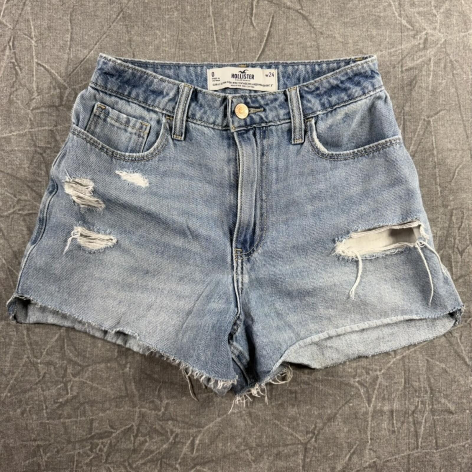 Hollister Hollister Light Wash Distressed Denim Shorts Size 0 Size 25" / US 0 / IT 36 - 1 Thumbnail
