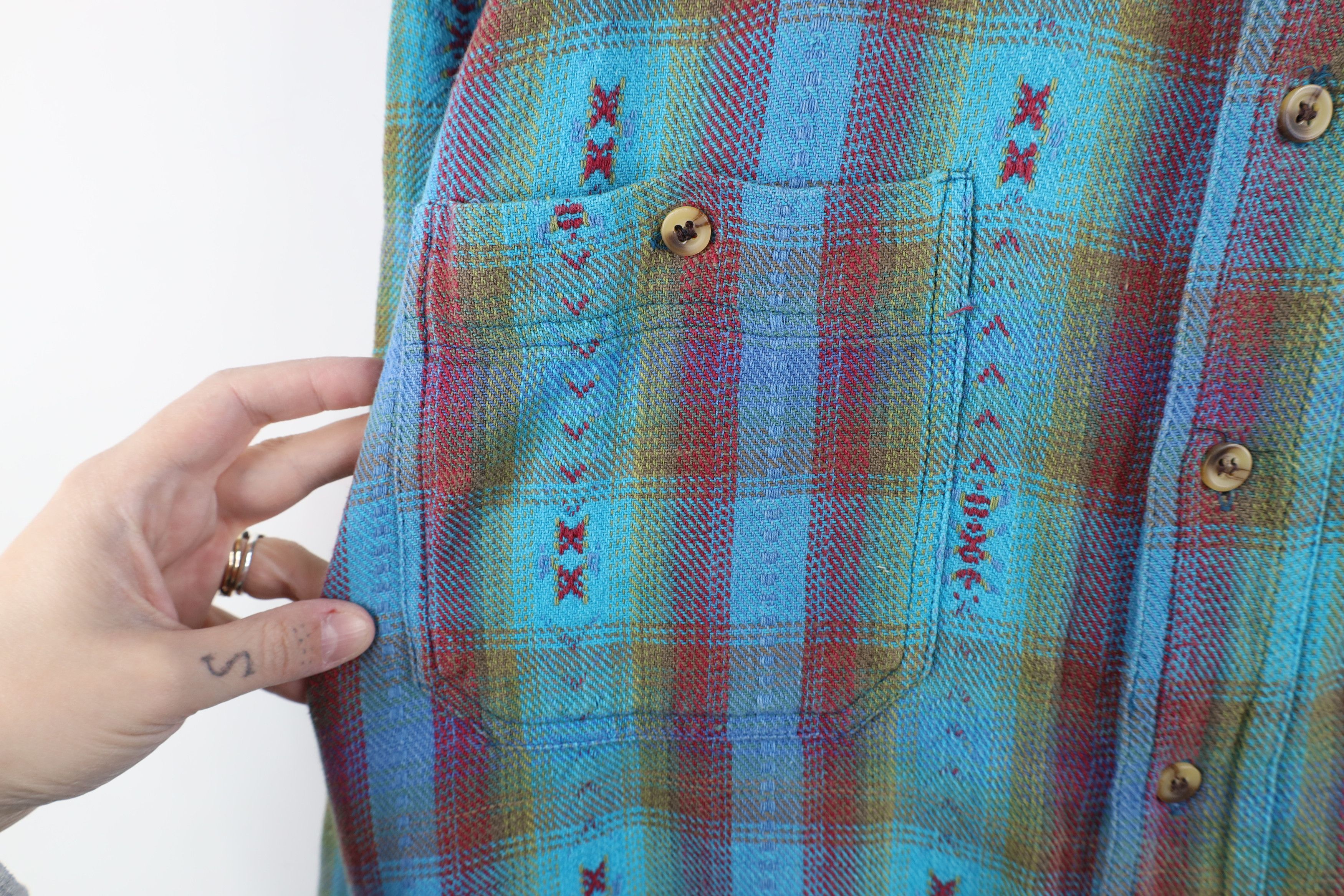 Vintage Vintage 90s Streetwear Southwestern Weave Button Shirt Size US L / EU 52-54 / 3 - 5 Thumbnail
