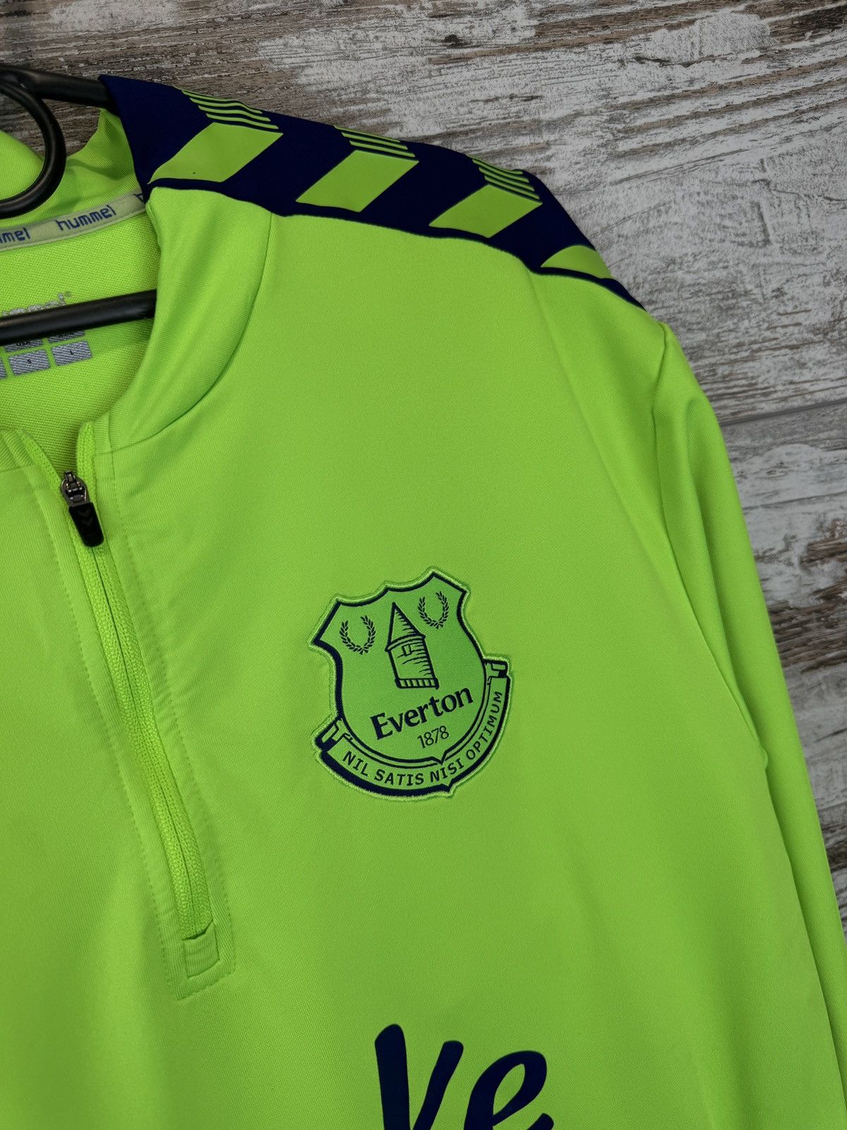 Hummel × Vintage Mens Vintage Hummel Everton soccer sweatshirt jersey Size US M / EU 48-50 / 2 - 6 Thumbnail