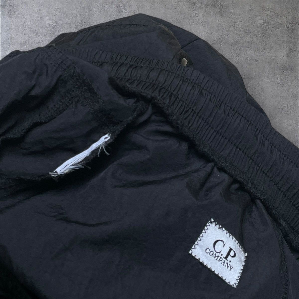 C.P. Company C.p. Company nylon metal chrome black cargo tech pant Size US 30 / EU 46 - 3 Thumbnail