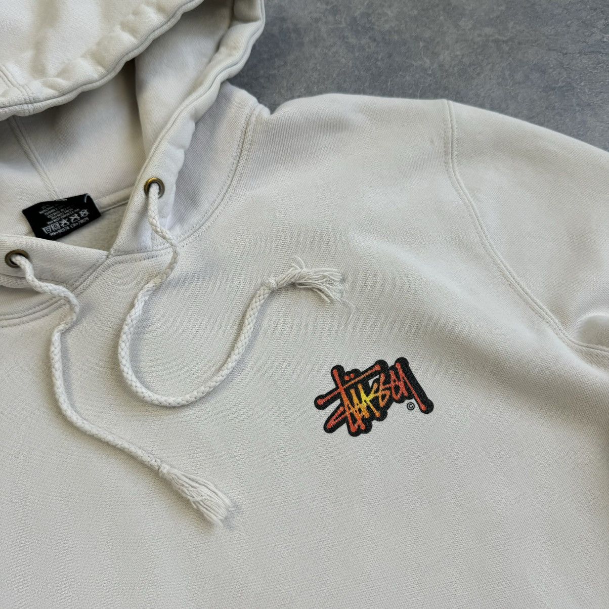 Stussy VINTAGE Y2K STUSSY FLAME 8 BALL BEIGE HOODIE Size US M / EU 48-50 / 2 - 4 Thumbnail