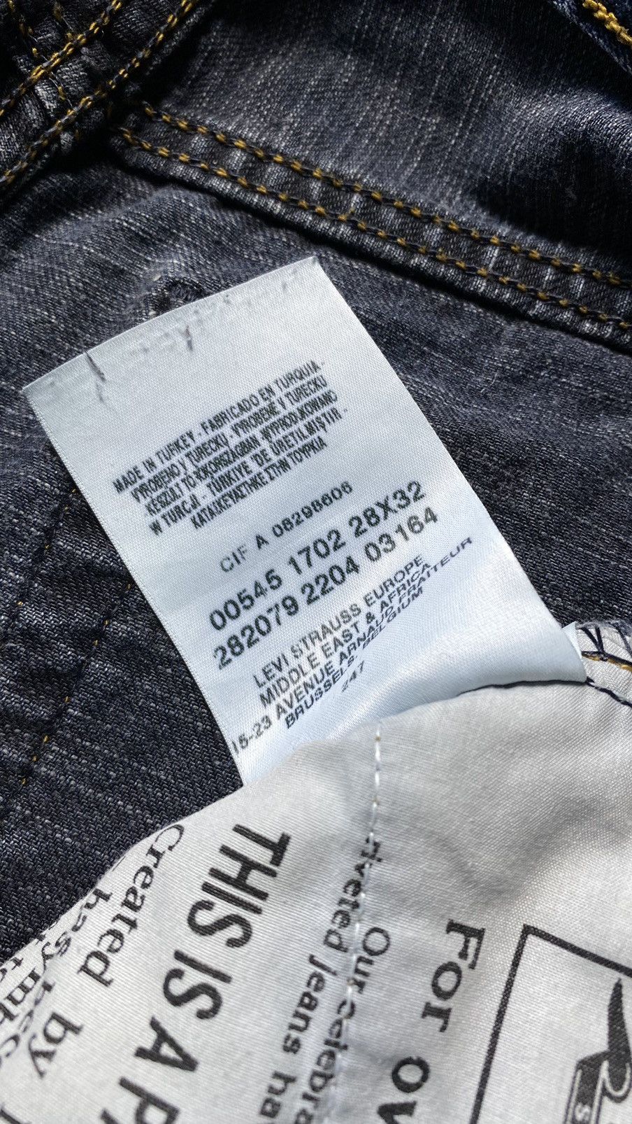 Levi's × Vintage Vintage 545 Flared Levi's Y2K Jeans Japanese style Size 28" / US 6 / IT 42 - 8 Thumbnail