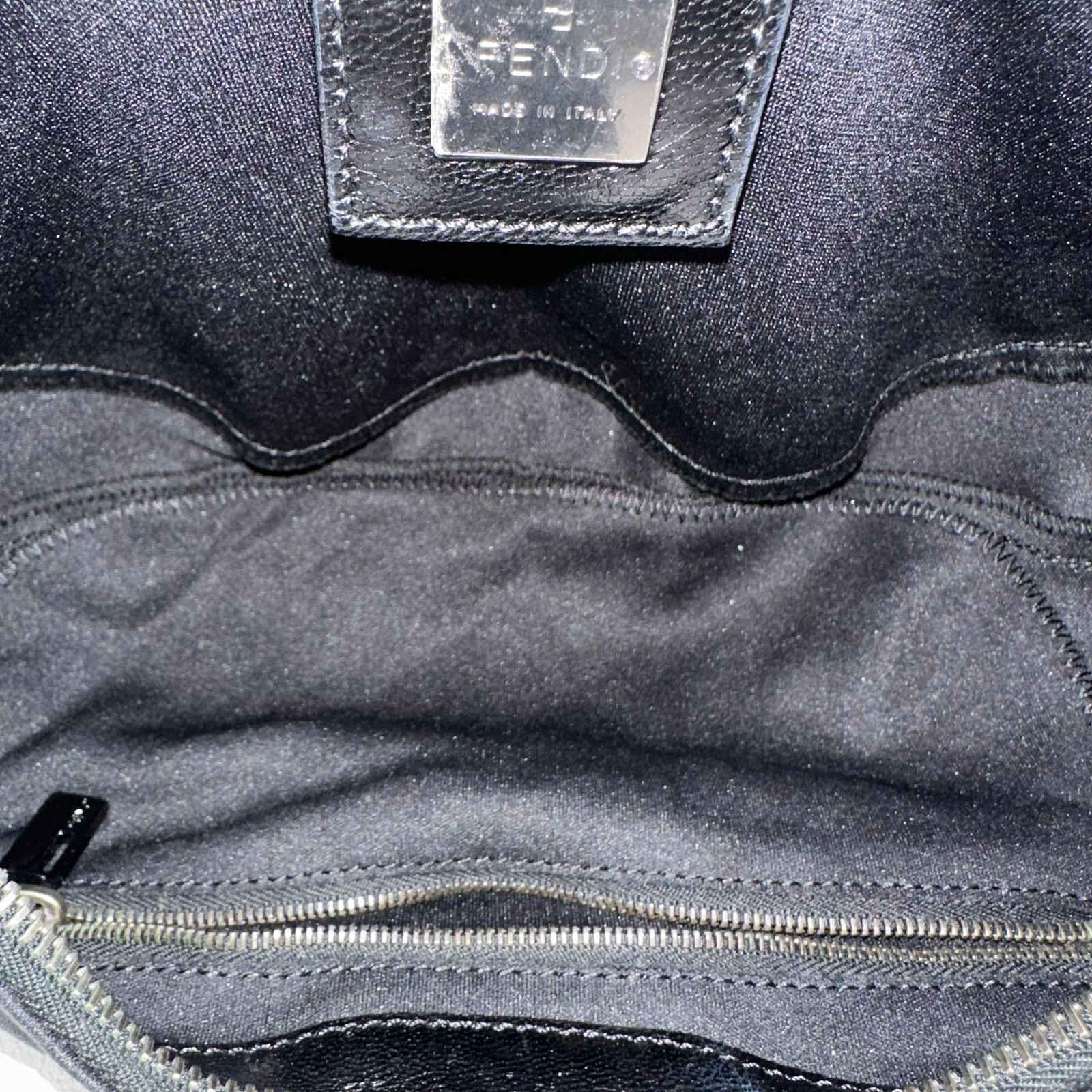 Fendi Fendi Vintage Neoprene Croissant Bag Size ONE SIZE - 6 Thumbnail