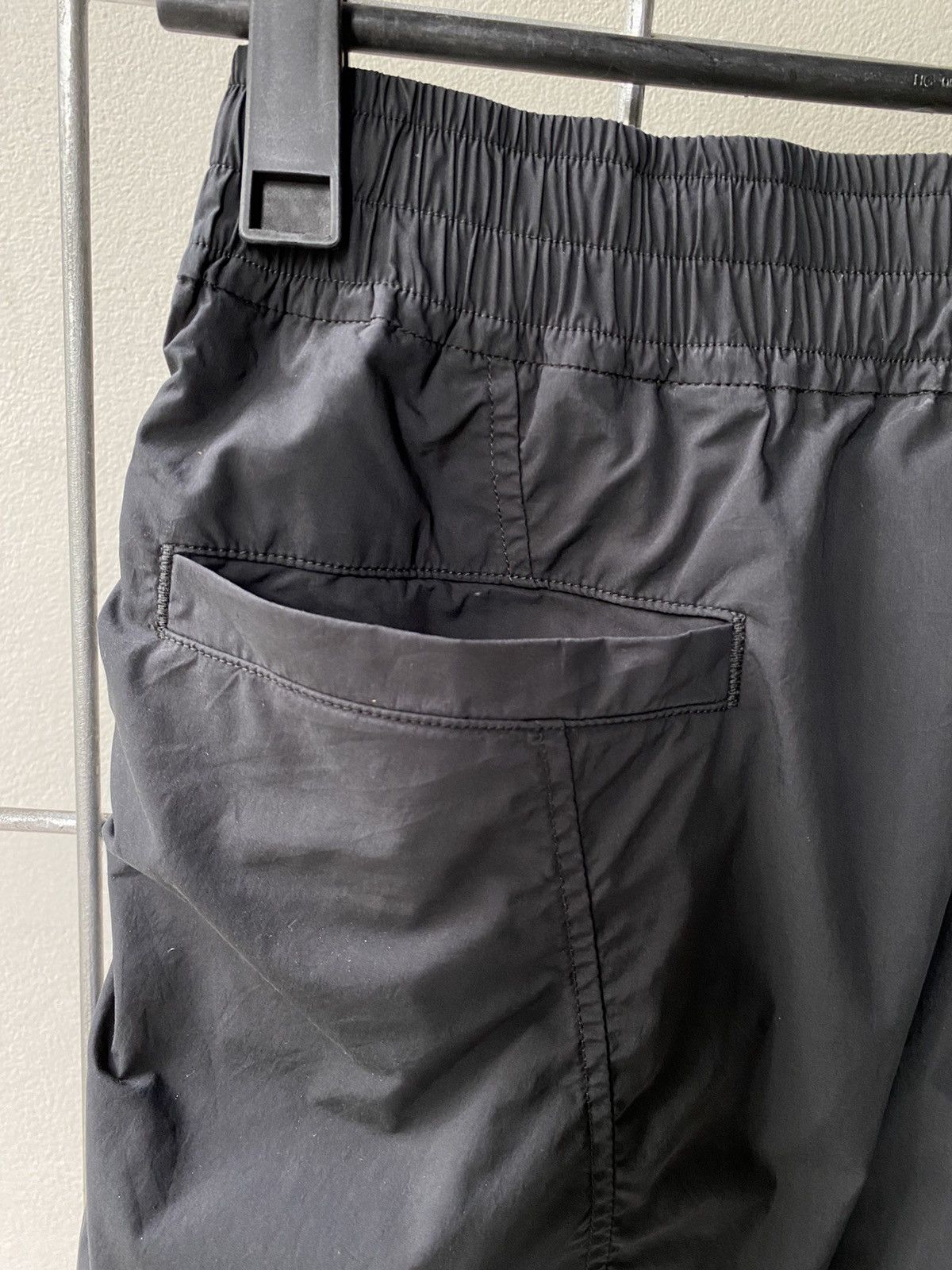 White Mountaineering White Mountaineering Smock Drop Pants Size US 28 / EU 44 - 5 Thumbnail
