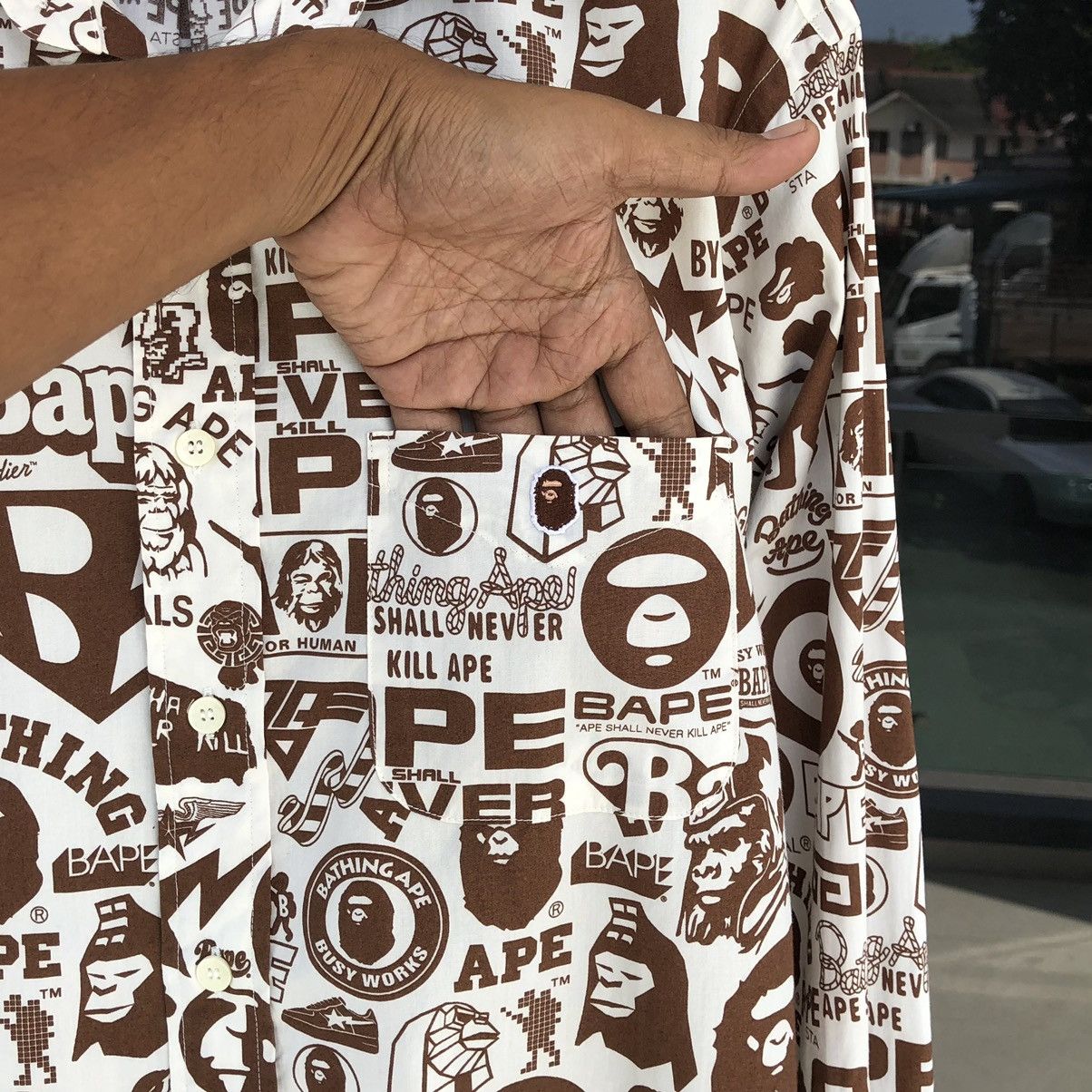 Bape Newspaper Logo Button Up Shirt Size US M / EU 48-50 / 2 - 14 Thumbnail