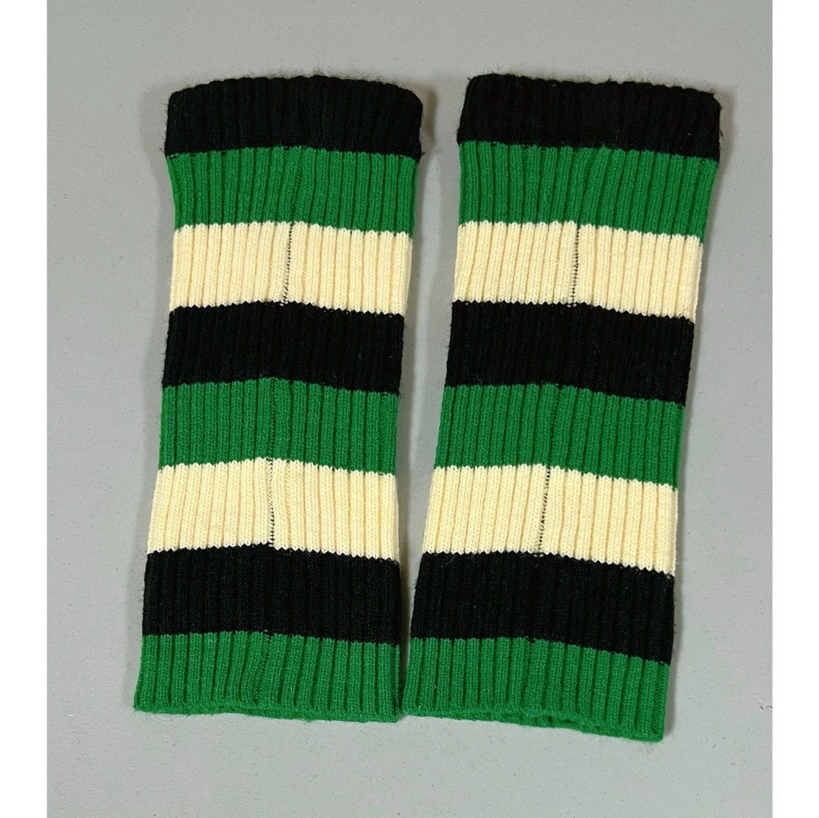 Vintage Green Black Tan Striped Knit Leg Warmers 💚🖤✨ #winter #knit Size ONE SIZE - 3 Thumbnail