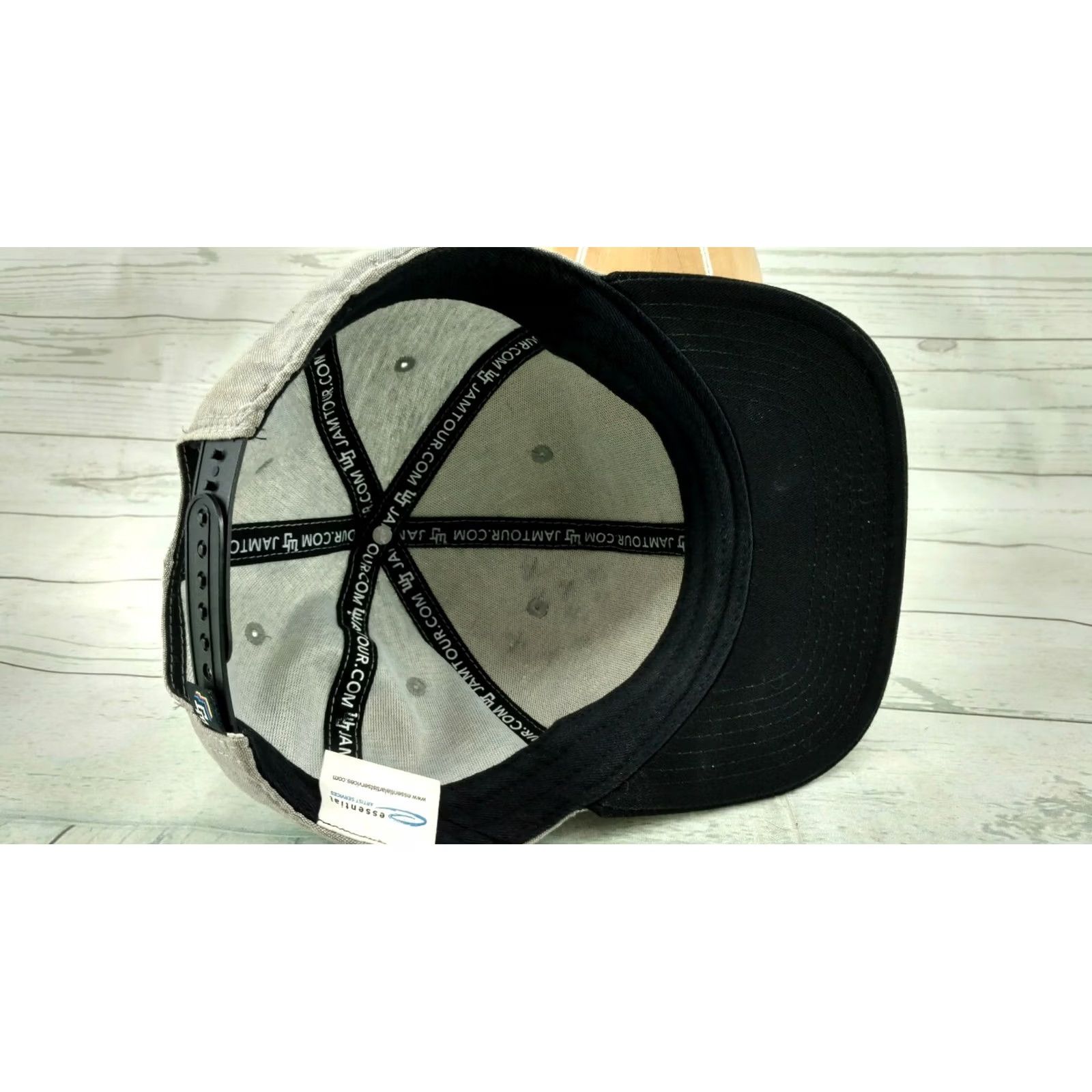 Vintage VINTAGE Essential Artist Winter Jam Snapback Hat Baseball Gray/Black Embroidery Mens Adjustable Cotton Cap Size ONE SIZE - 7 Thumbnail