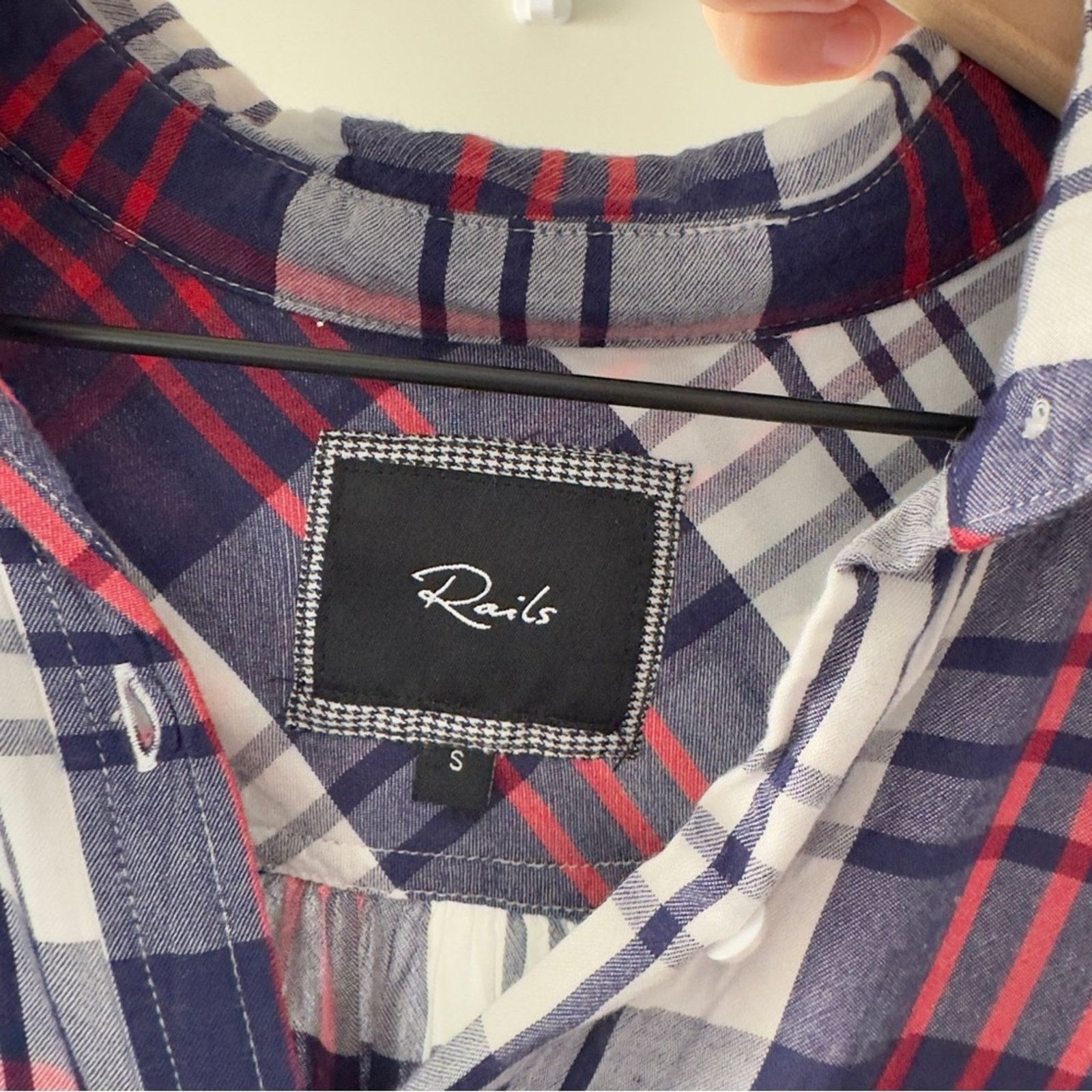 Rails Rails Plaid Button Down Top Casual Front Pocket Collared EUC Size S / US 4 / IT 40 - 5 Thumbnail