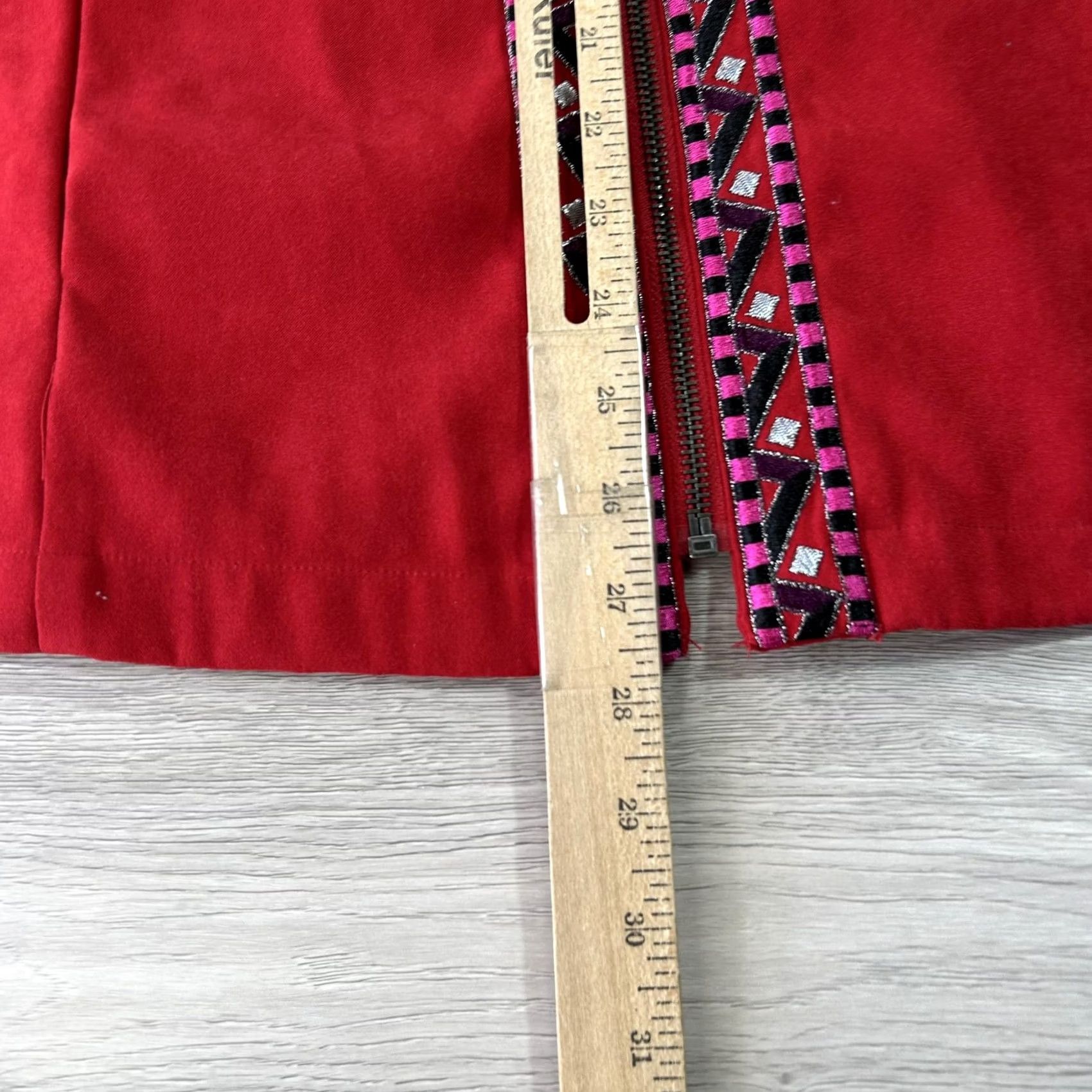 Bob Mackie VINTAGE Bob Mackie Jacket Womens Large Red Embroidered Zip Front Wearable Art Boho Chic Size L / US 10 / IT 46 - 7 Thumbnail