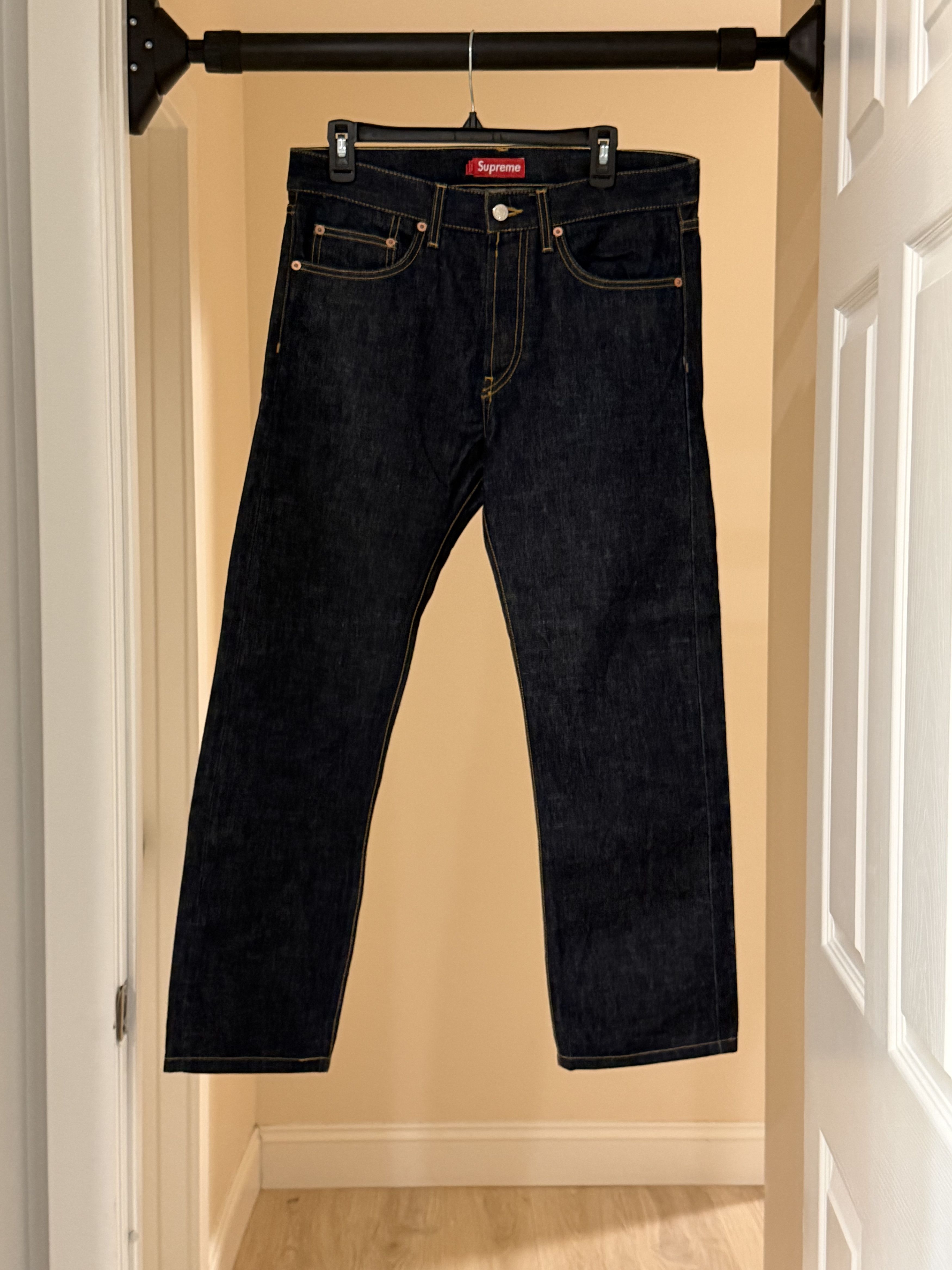 メンズ 【レアサイズ30】Supreme Regular Jean Dyed Rust