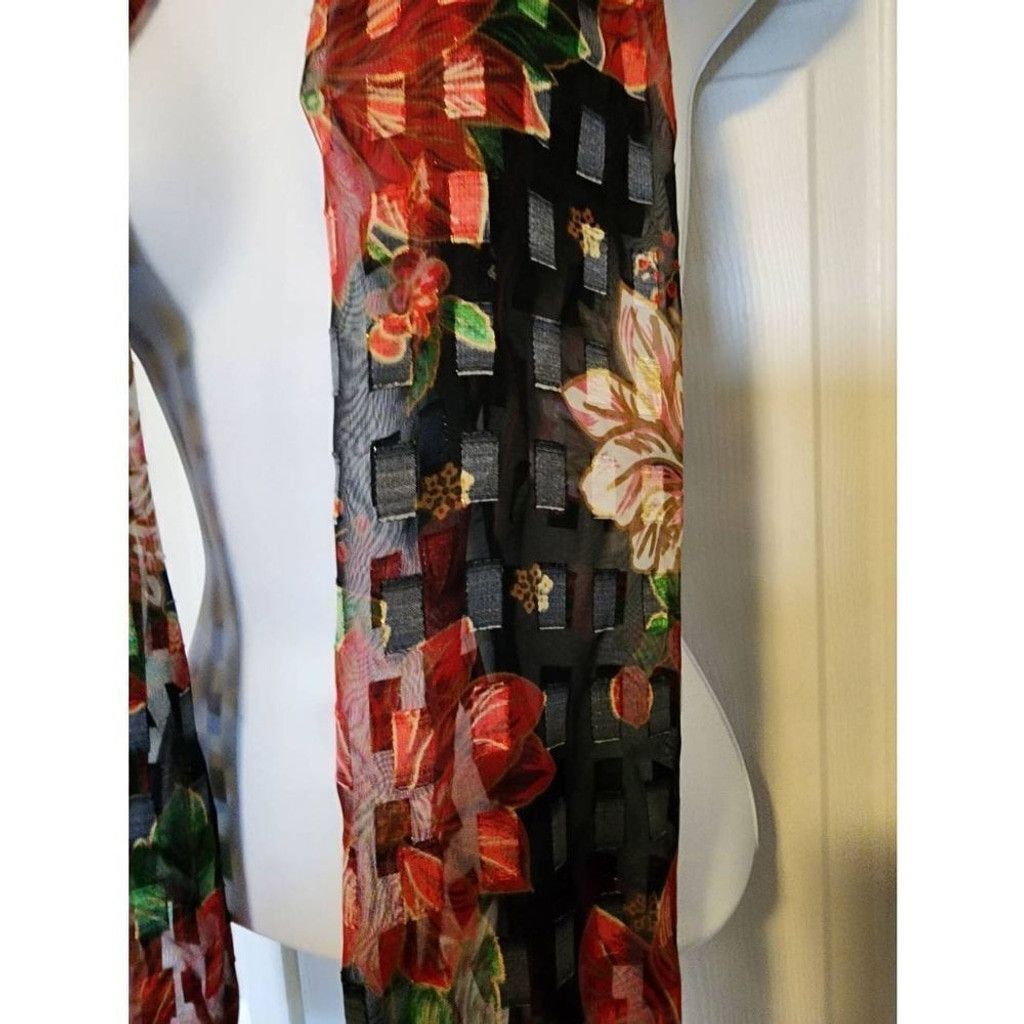 Other Black Floral scarf Size ONE SIZE - 2 Thumbnail