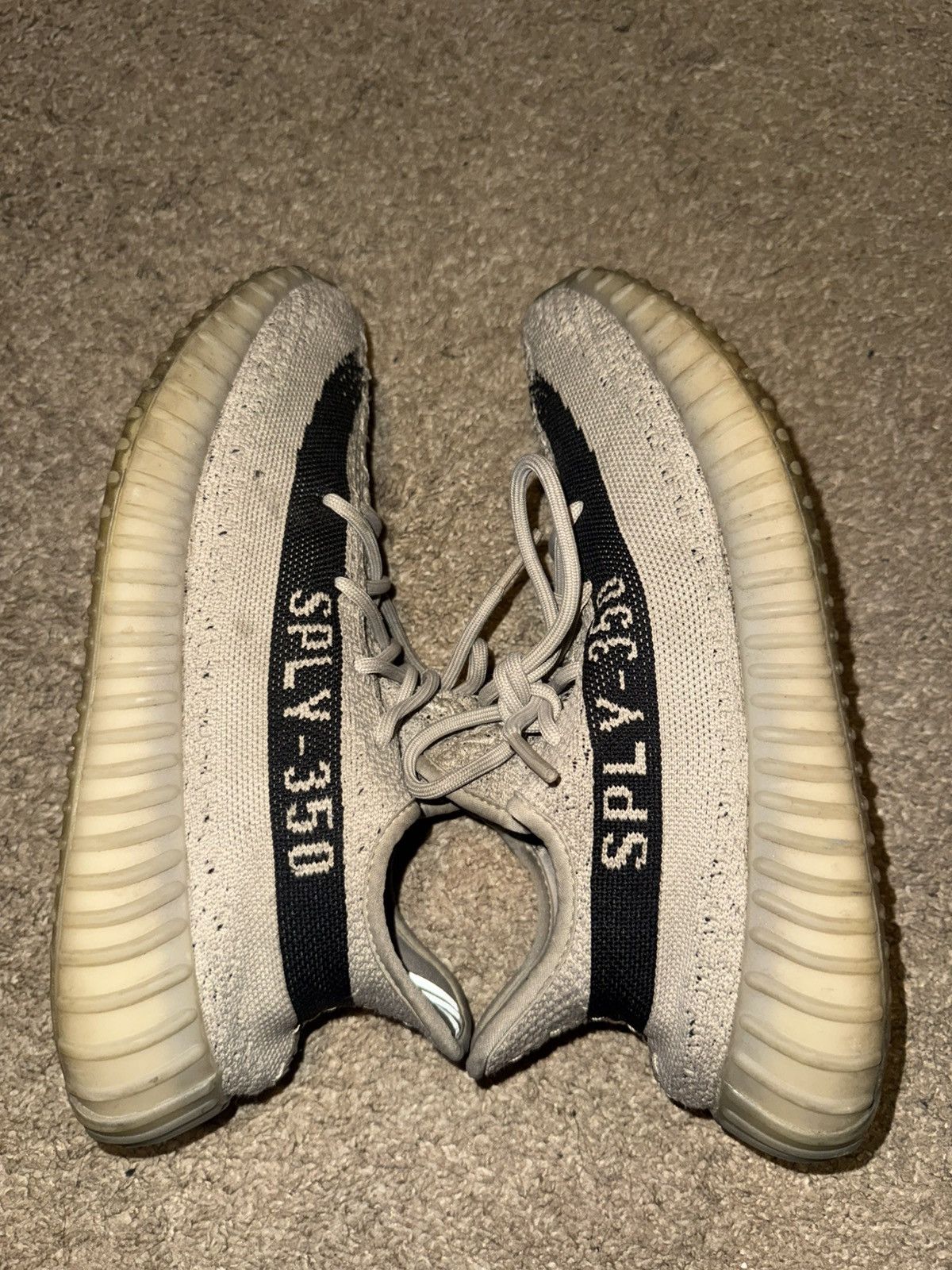 Yeezy Yeezy Boost 350 V2 Granite Sneakers (Size 9) Size US 9 / EU 42 - 7 Thumbnail